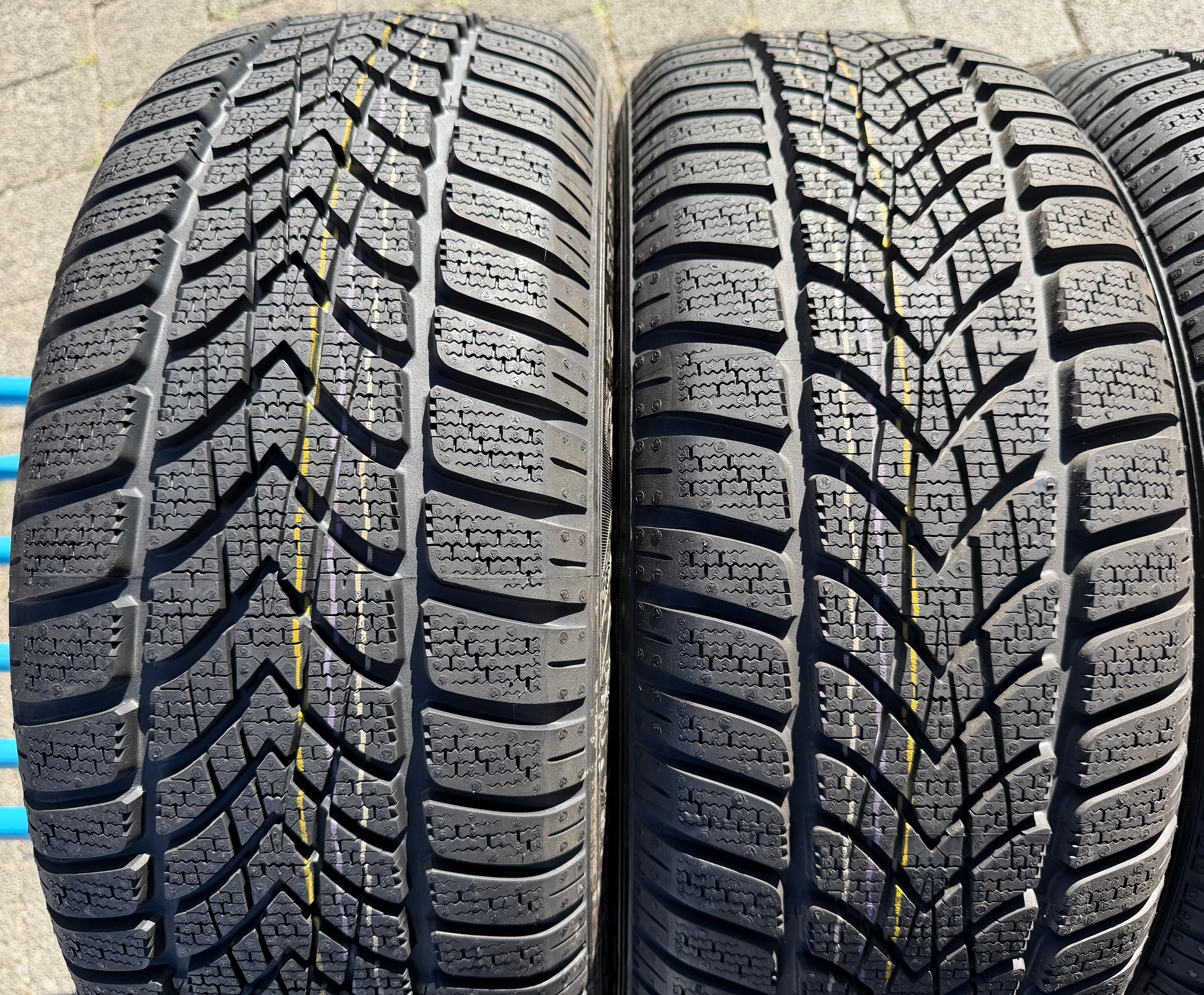 4 ruote invernali VW Golf 7 Audi A3 8V Seat Leon 5F Skoda Octavia 5E 205/55R16 91H Dunlop