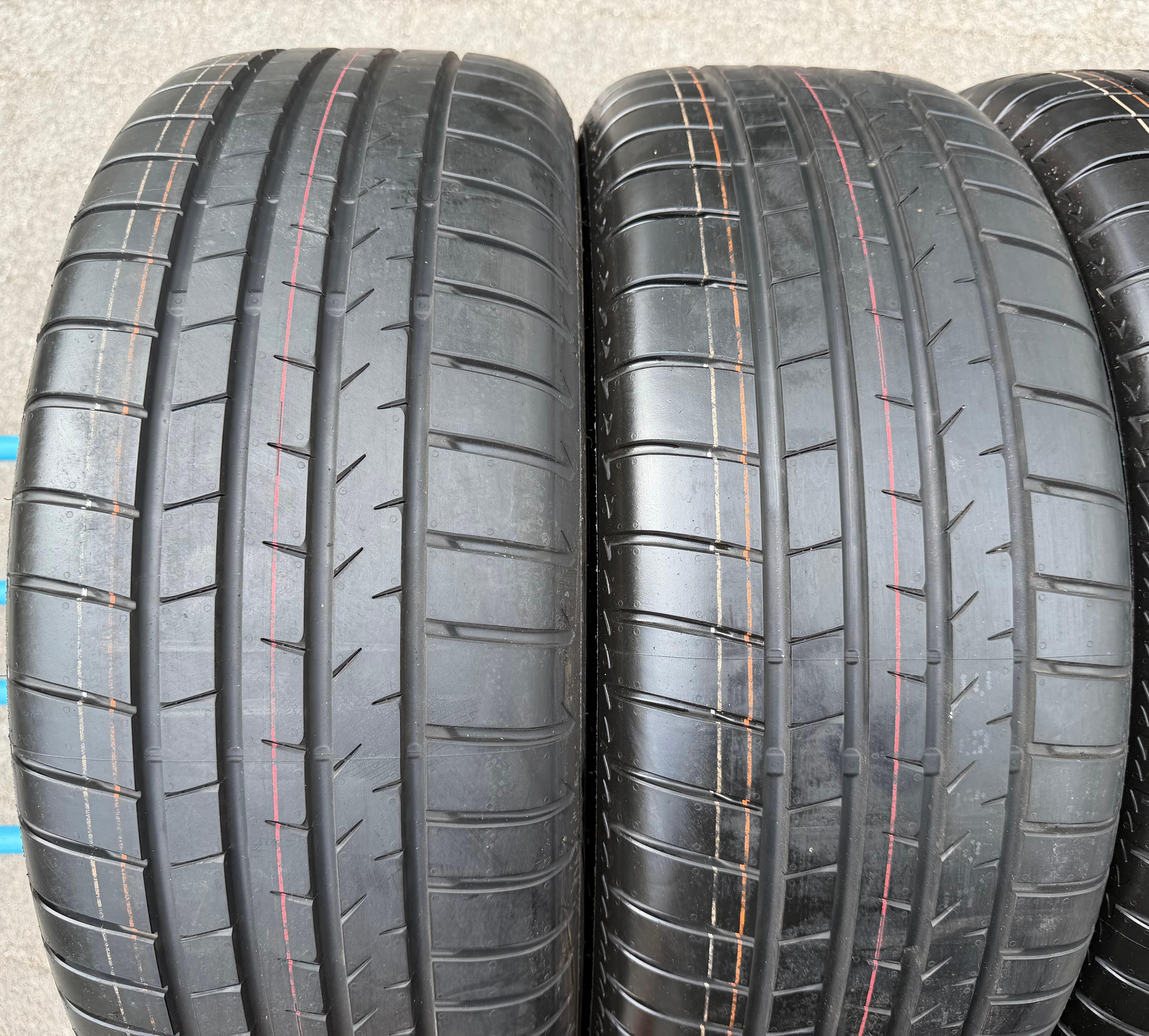 4 originele 19-inch aluminium zomerwielen voor Audi Q3 F3B 83A 83A601025L 235/50R19 99V Bridgestone