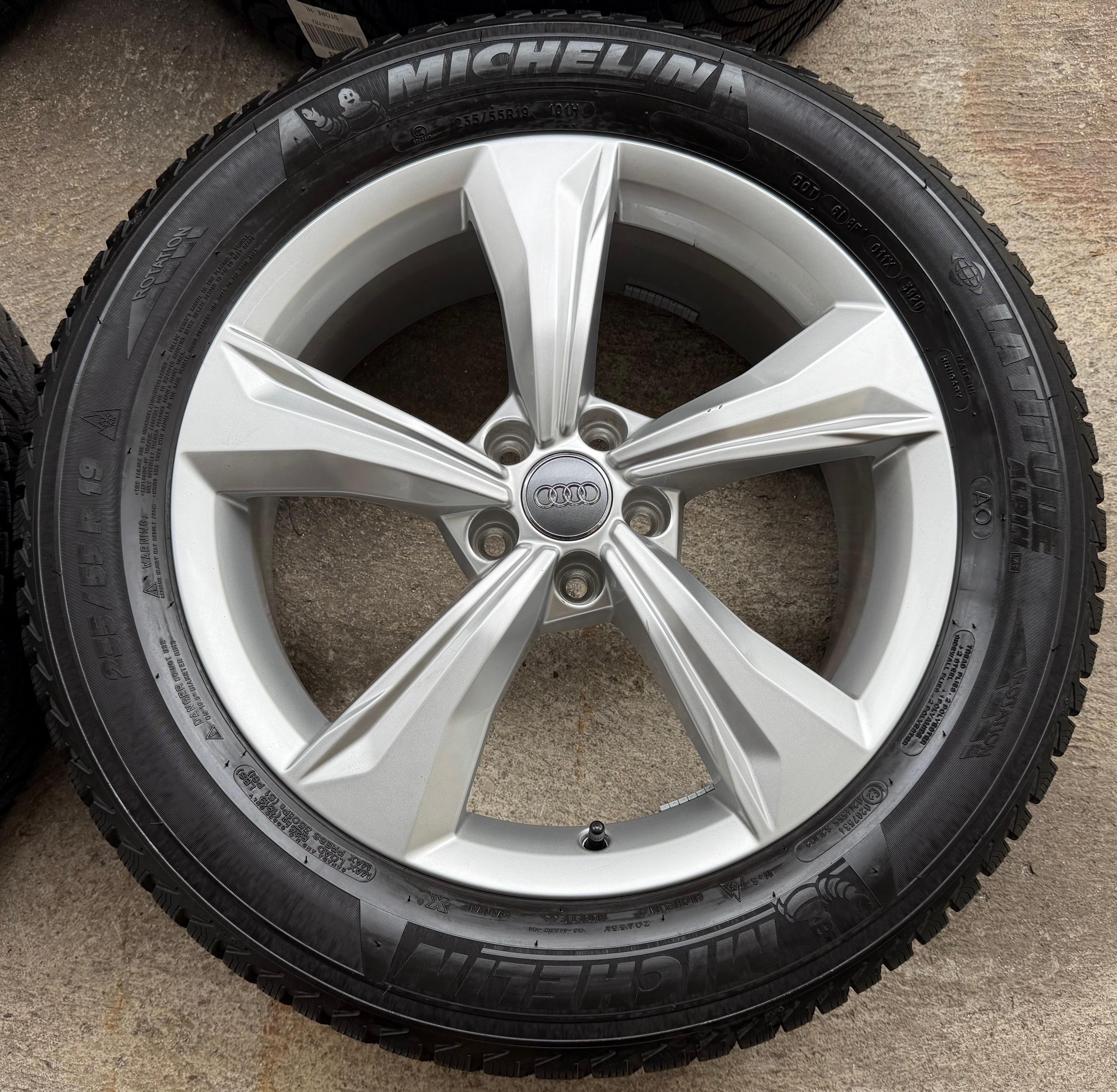 4 Original 19" Alu Winterräder Audi Q5 SQ5 FY 80A601025K 235/55R19 101H Michelin