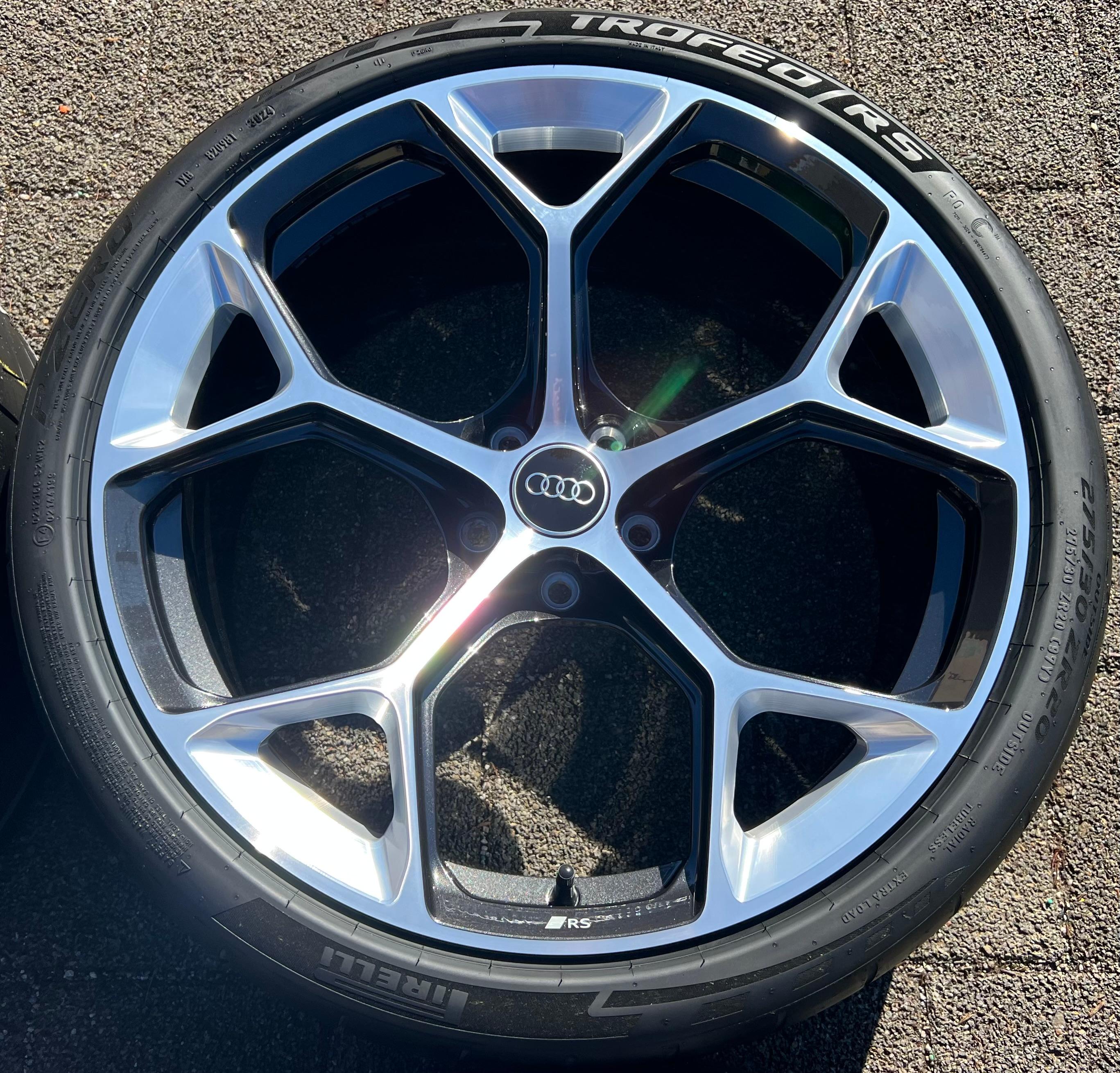 4 ORIGINELE 20" ALU-ZOMERWIELEN AUDI RS4 RS5 8W 275/30R20 97Y 8W0601025GJ GRATIS VERZENDING