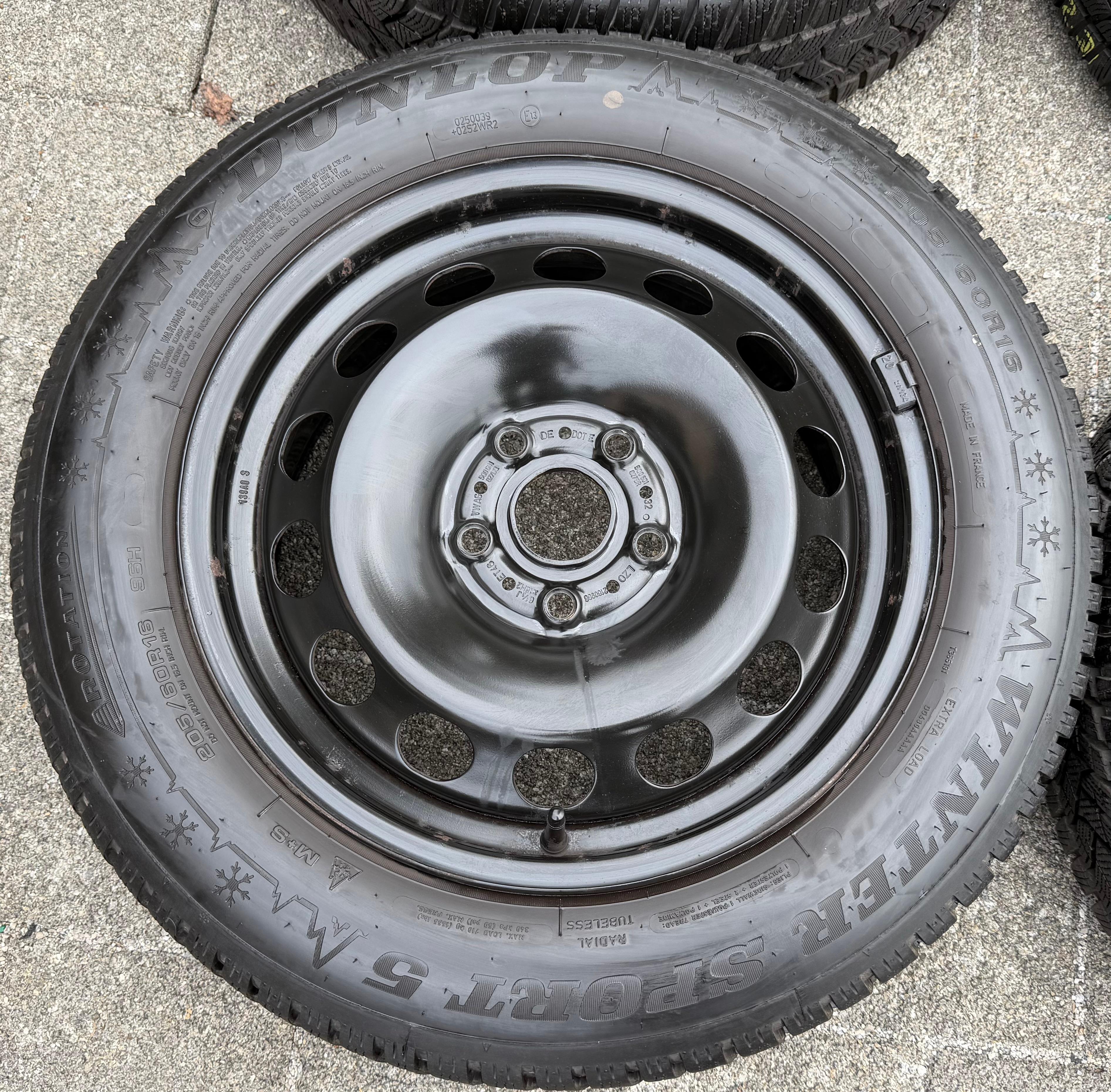 4 Winterräder Skoda Octavia IV 4 NX 205/60R16 96H 5Q0601027BQ Dunlop 2020