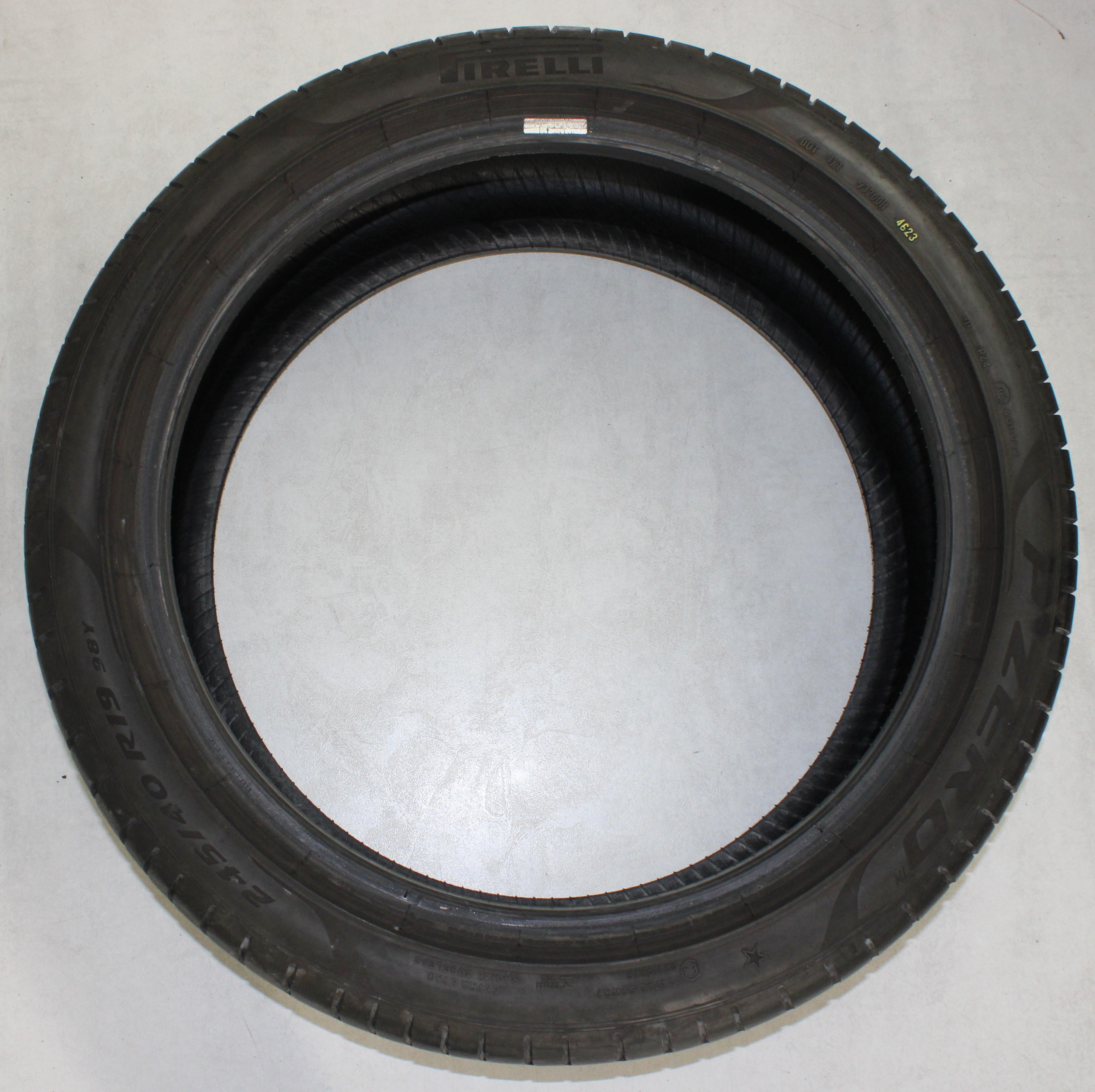 1 x 245/40R19 98Y Pneus été Pirelli Pzero PZ4 * 6 mm 2023 XL