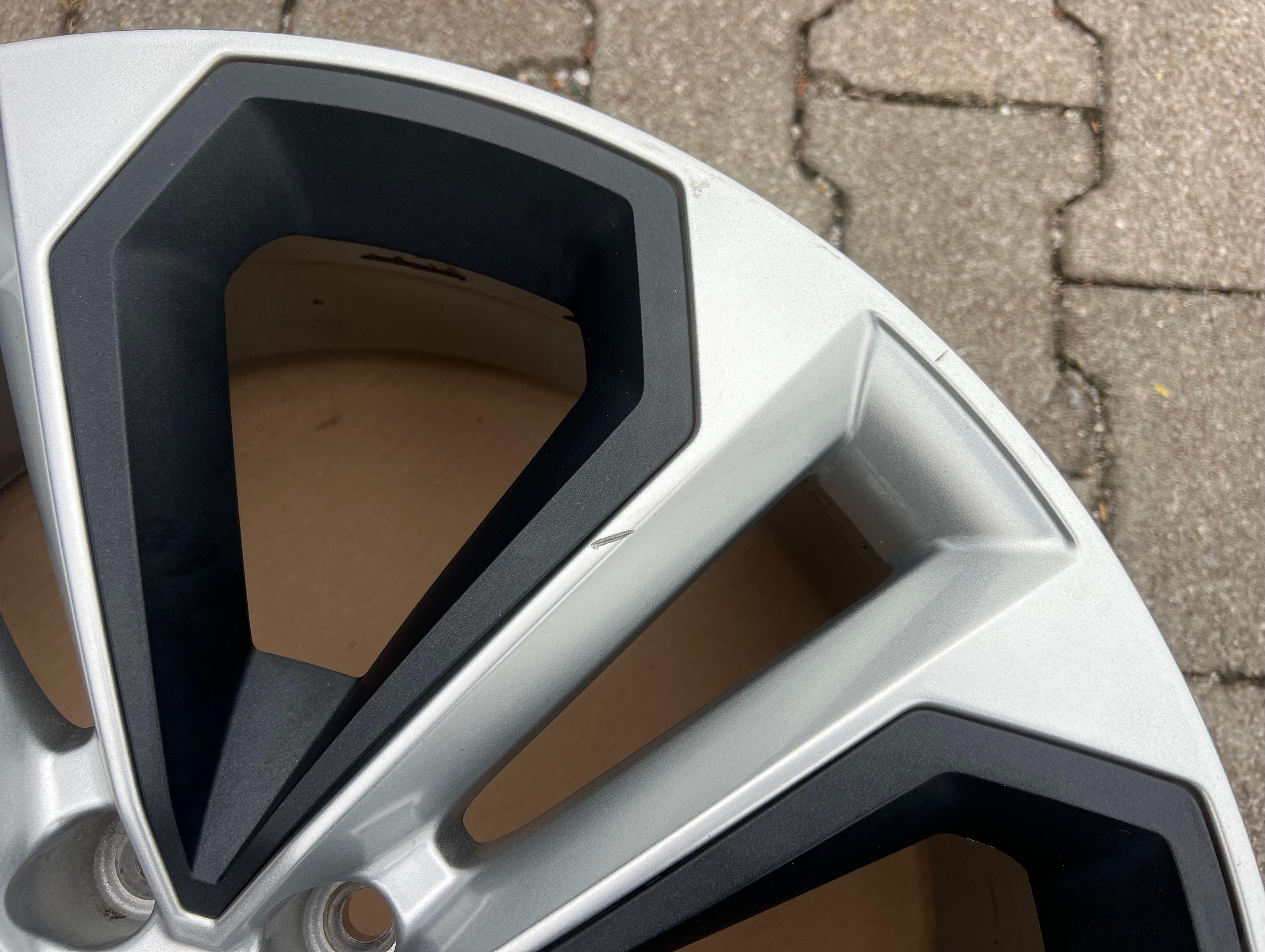 1 X CERCHIO IN LEGA ORIGINALE DA 21" CERCHIO AUDI Q5 FY 80A601025AS 8,5x21 ET34 5x112 CONSEGNA GRATUITA
