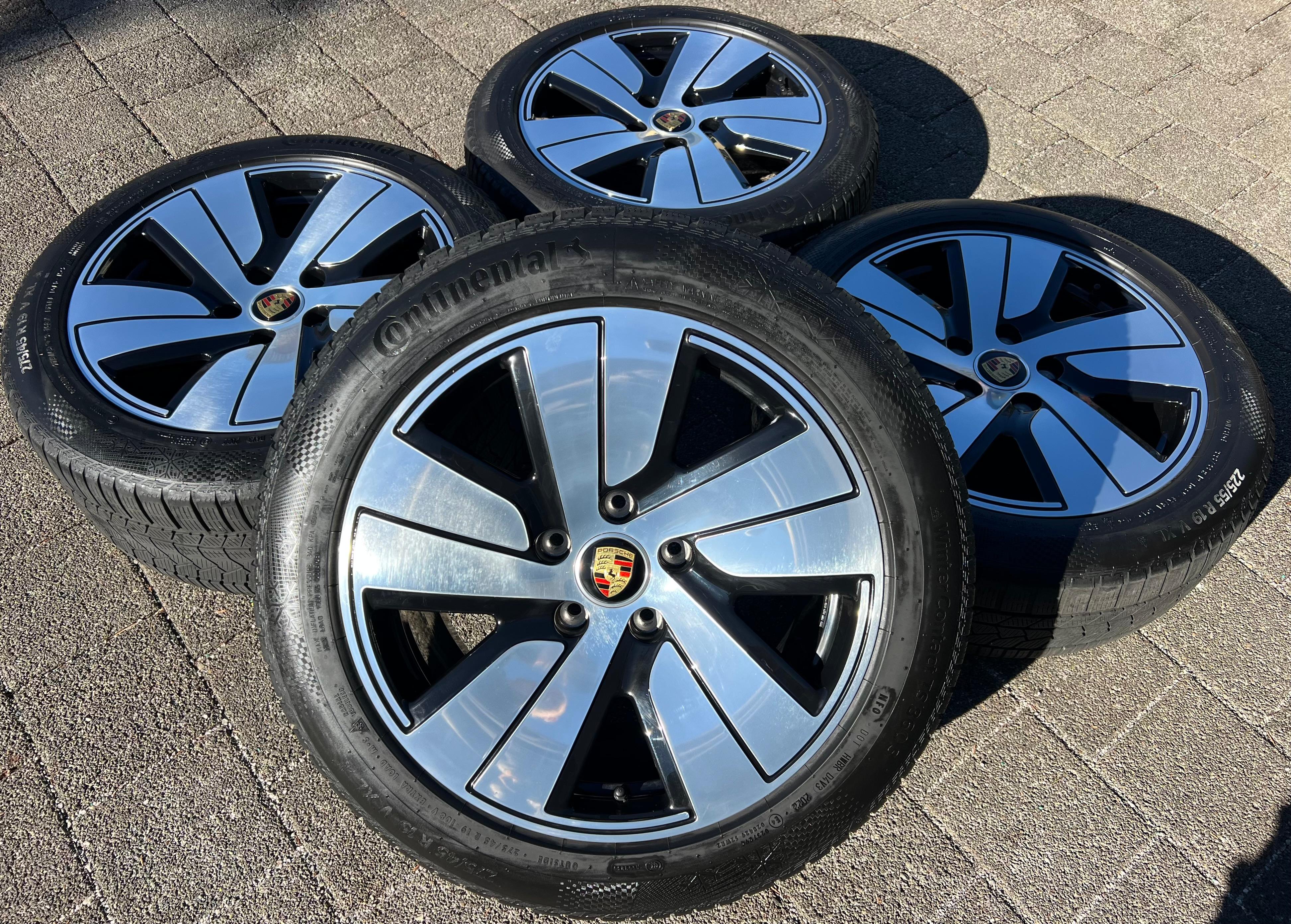 4 ORIGINELE 19-INCH ALUMINIUM VELGEN PORSCHE TAYCAN AERO 9J1601025B 9J1601025C TPMS