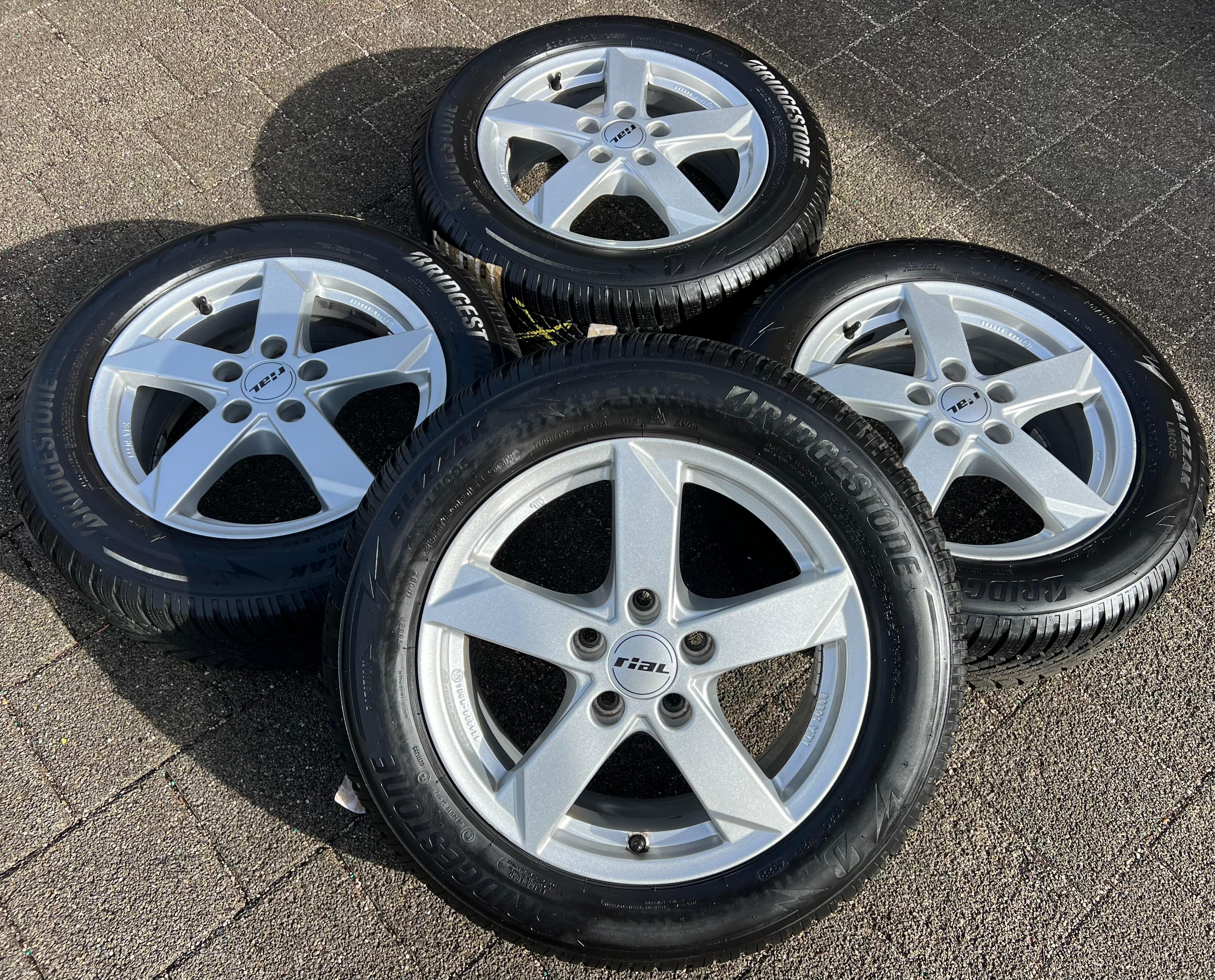 4 ALU WINTERRÄDER SKODA YETI VW CADDY V SK TOURAN II 5T 205/60R16 96H 2024 TOP