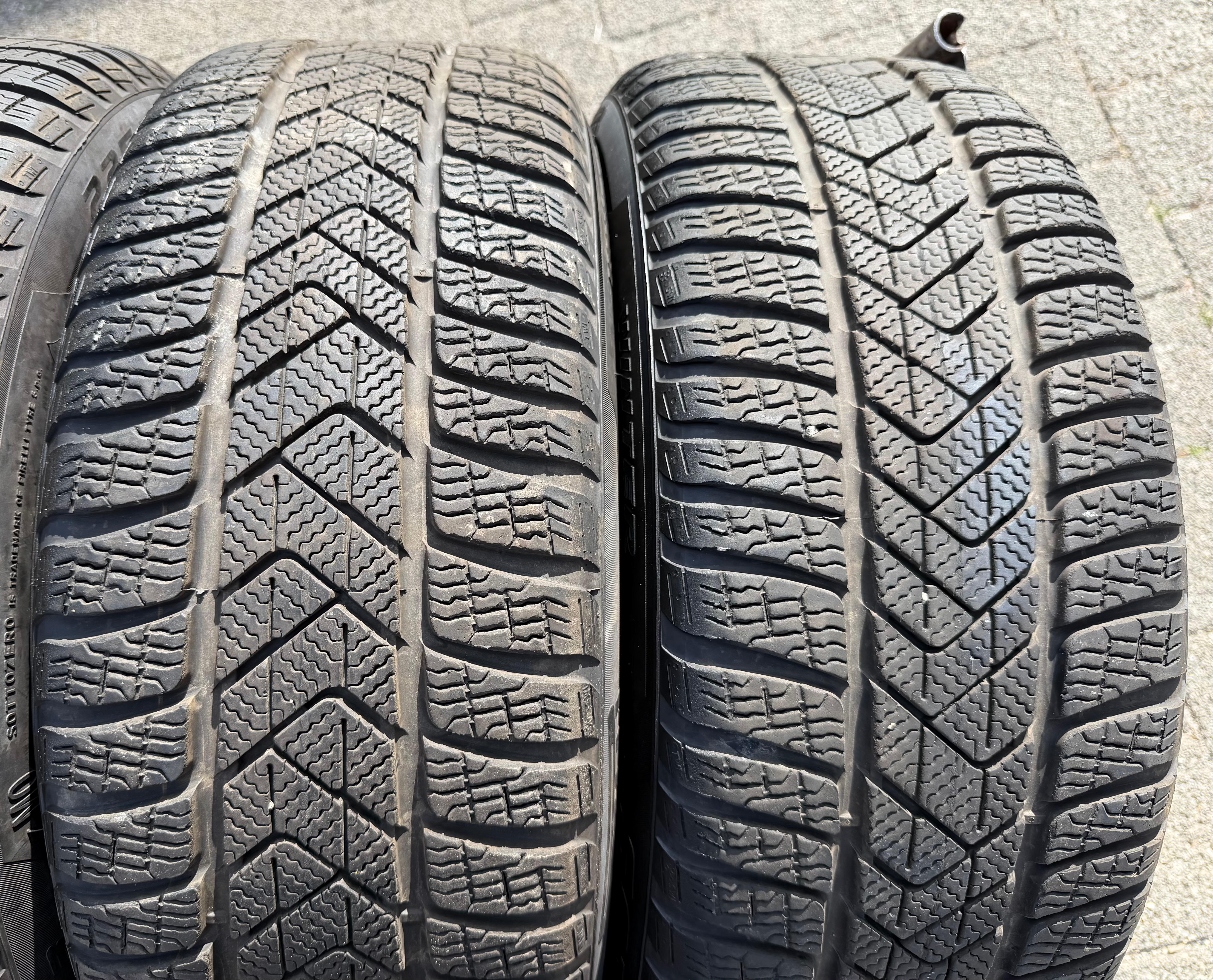 4 Original 17" Alu Winterräder Mercedes C-Klasse W206 A2064014400 2024 Pirelli