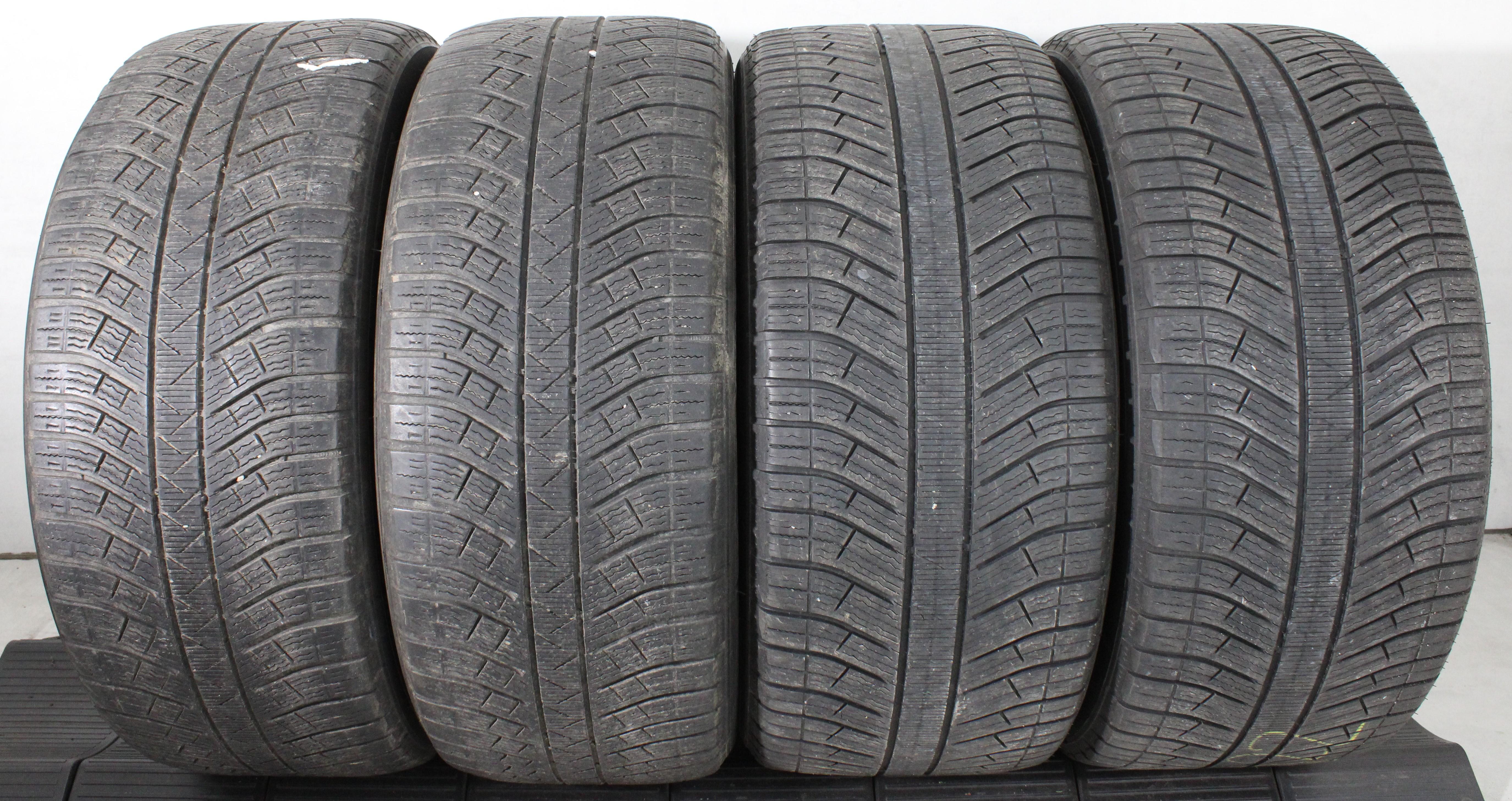 2 x 265/45R20 104V 2 x 295/40R20 106V Winterreifen Michelin Pilot Alpin 5 SUV N0 in der Mitte 4-4,5mm und auf den Schultern 5mm. 2021 XL