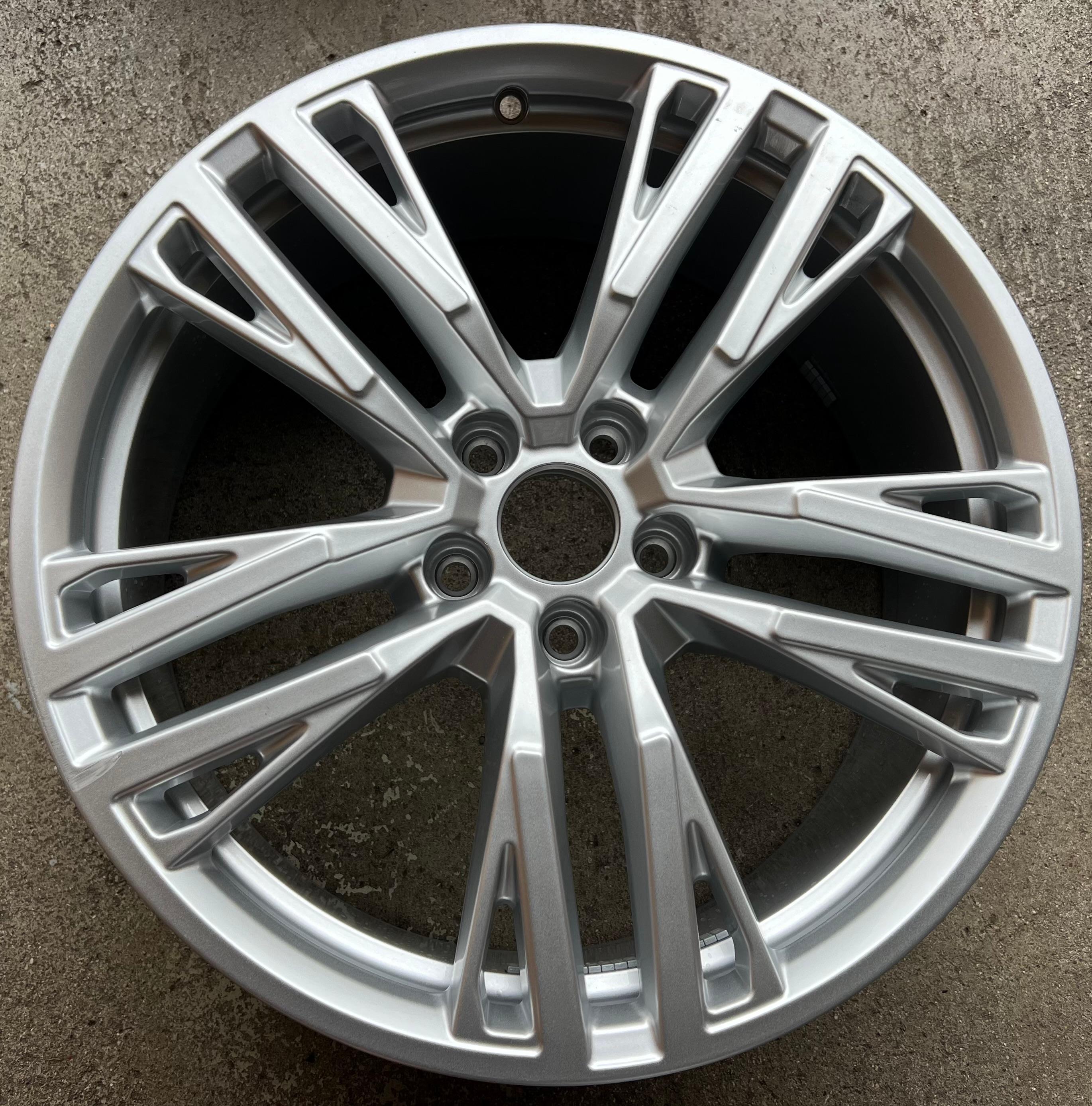 1 x ORIGINELE 19" ALUMINIUM VELG AUDI A5 S5 F2 B10 8B3601025AS 8x19 ET44 GRATIS VERZENDING