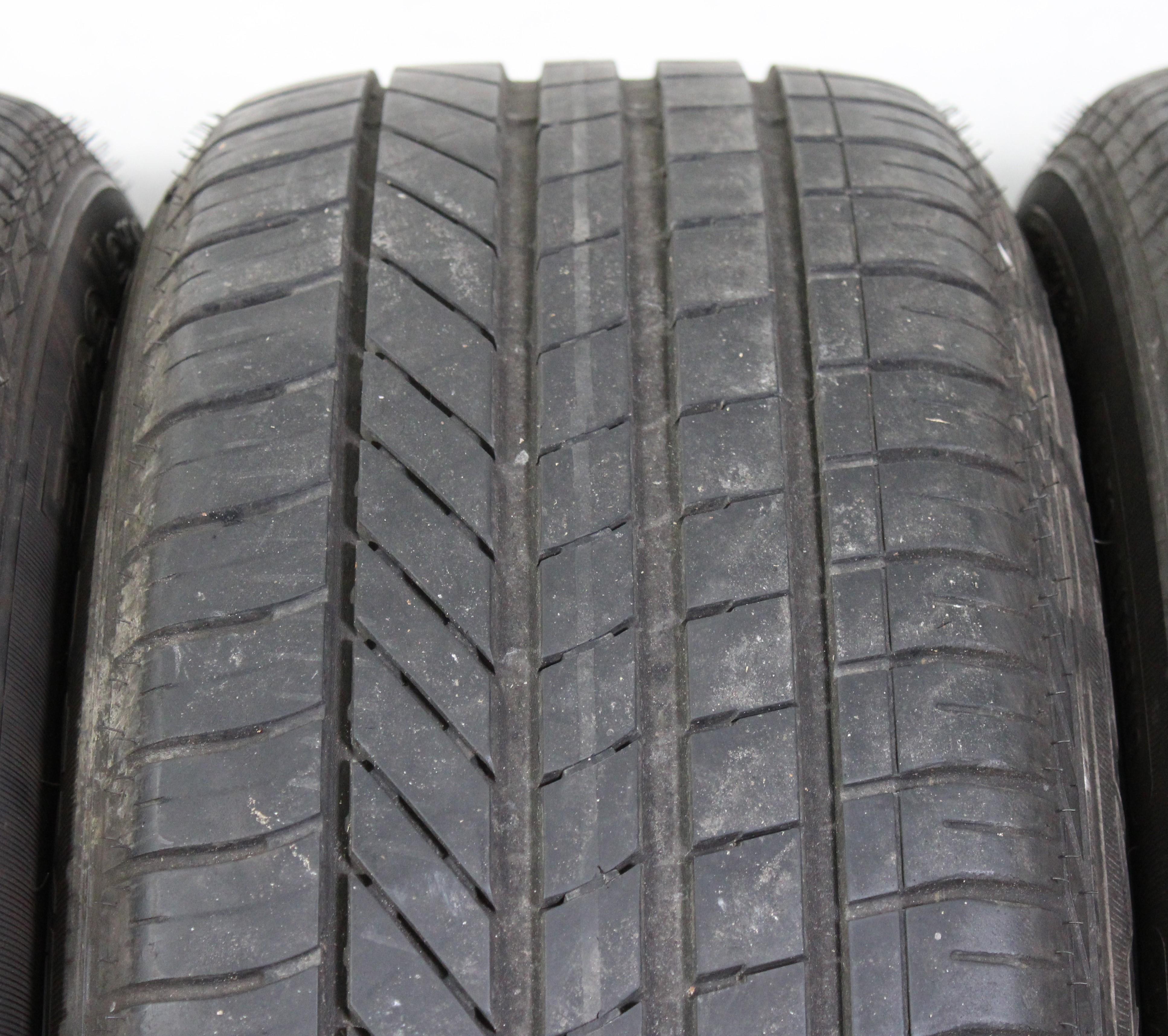 4 x 225/55R17 97Y Sommerreifen Goodyear Excellence Runflat 5-5,5mm 2016 *