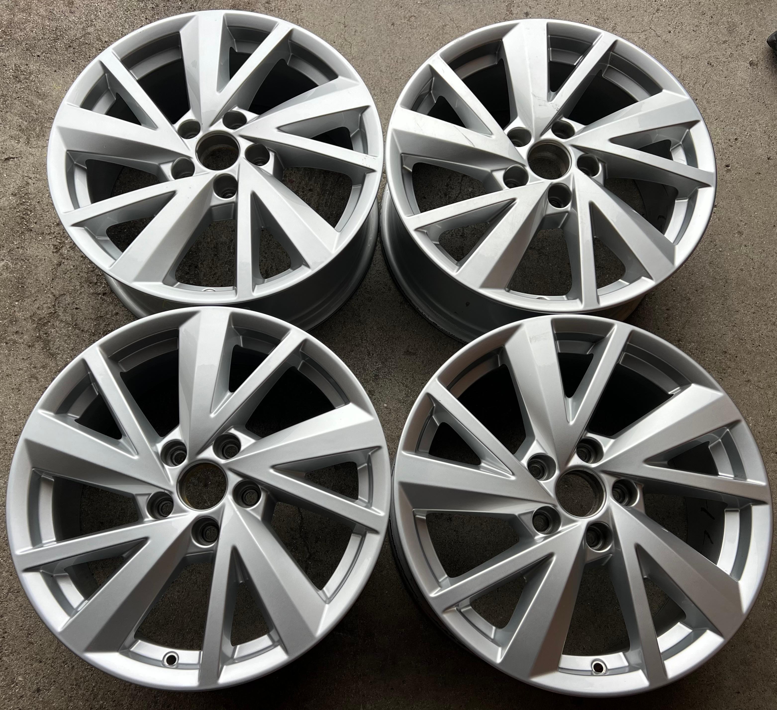 4 ORIGINAL 17" ALUFELGEN FELGEN AUDI Q2 81A601025C 7x17 ET45 FREIHAUS
