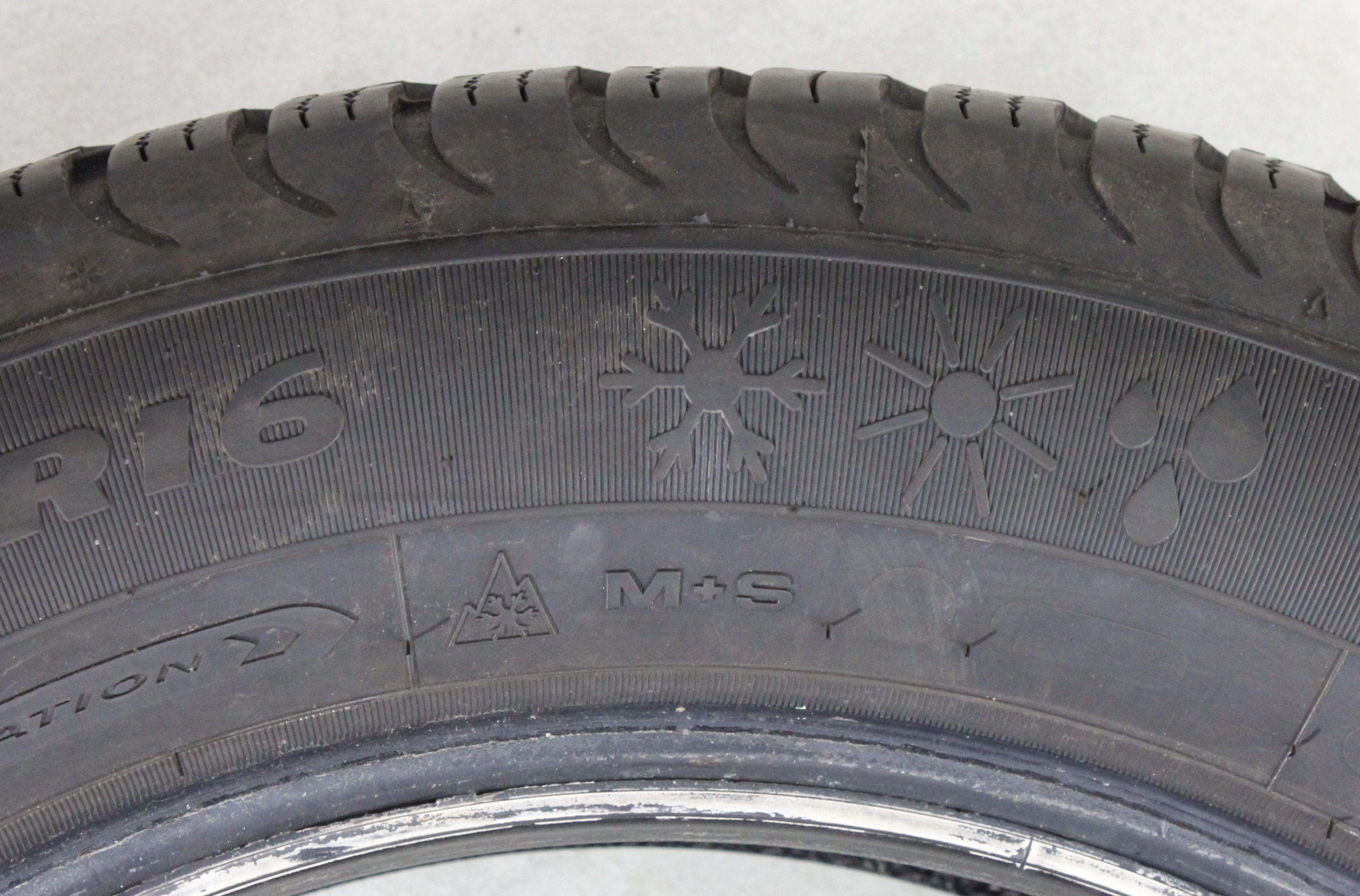 1 x 205/60R16 96H Ganzjahresreifen Debica Navigator 3 5,5mm 2024