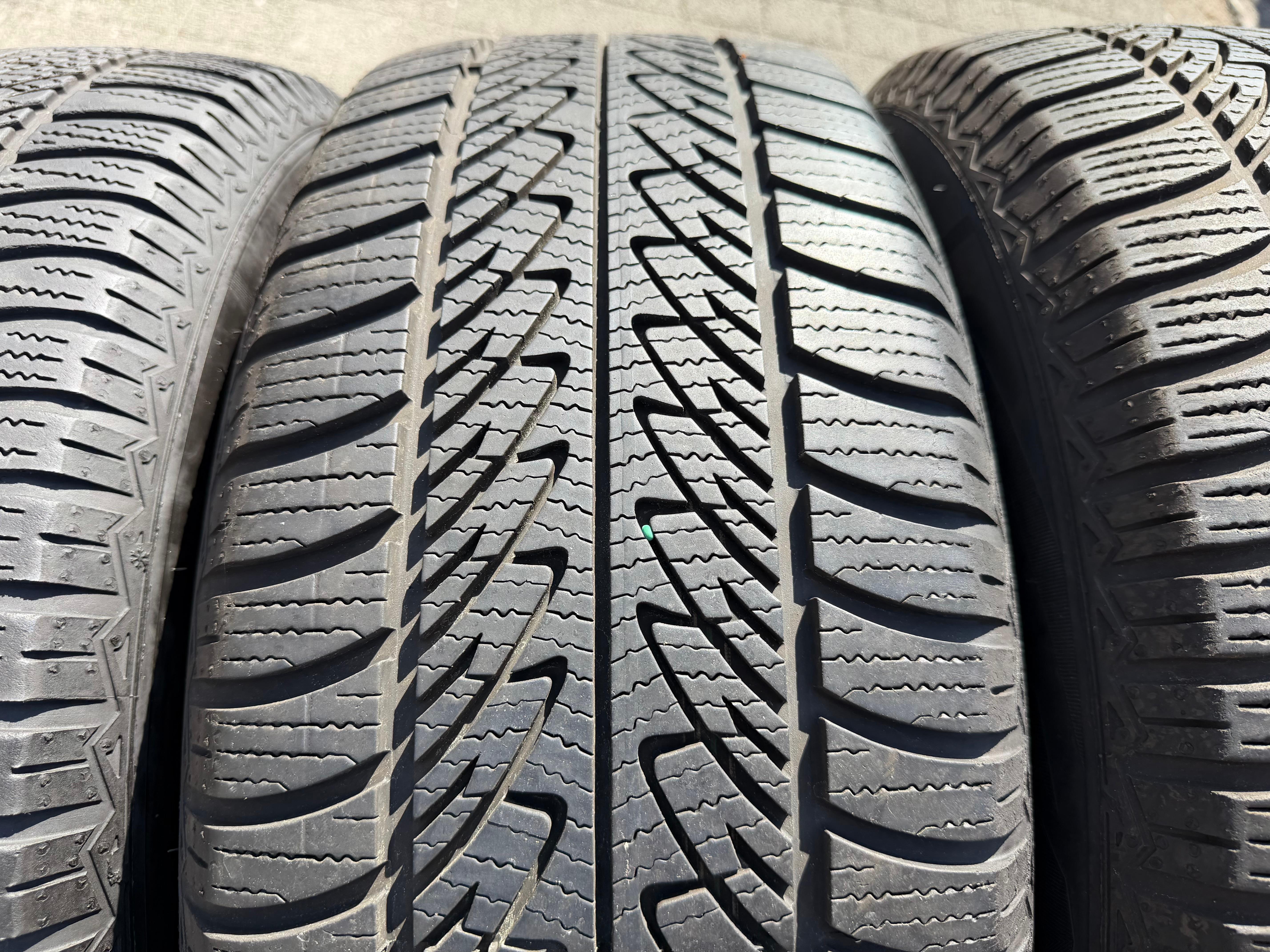 4 Original 18" Alu Winterräder Audi Q7 4M 255/60R18 108H 4M0601025A Goodyear