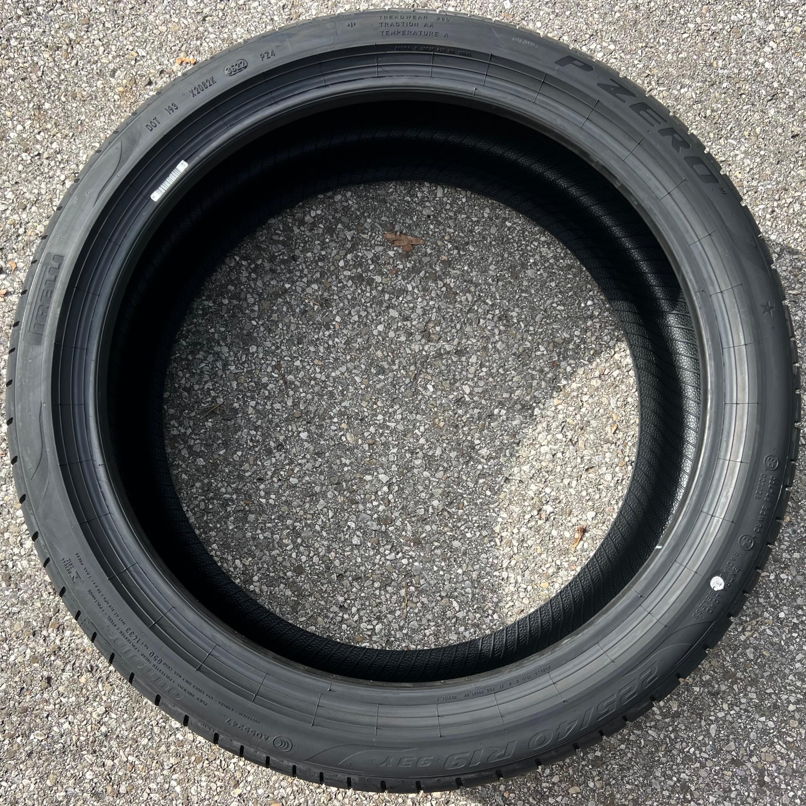 4 x 225/40R19 93Y Zomerbanden Pirelli Pzero PZ4 2022 NIEUW Gratis verzending