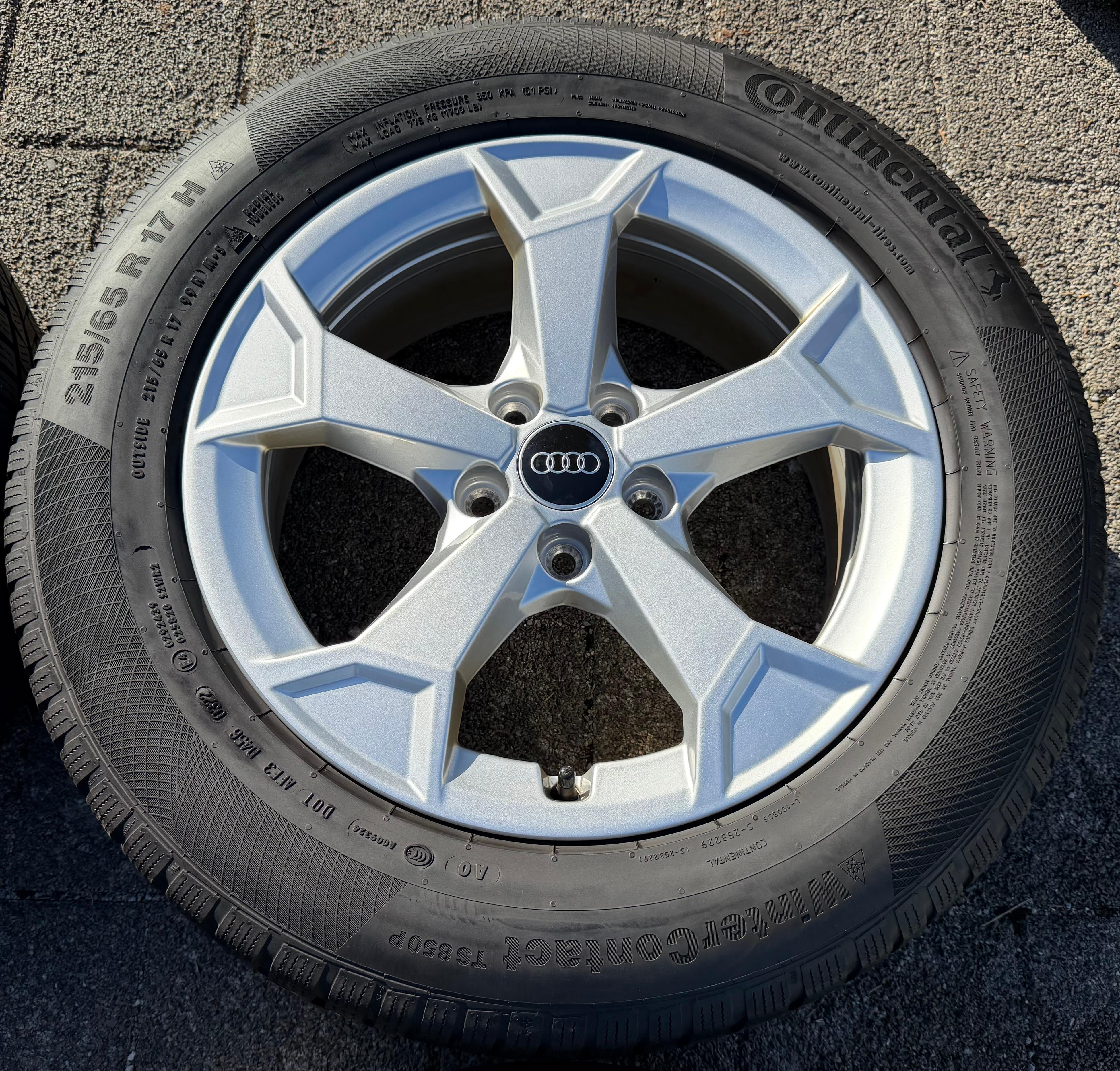 4 Original 17" Alu Winterräder AUDI Q3 F3 F3N 215/65R17 99H Continental 2022