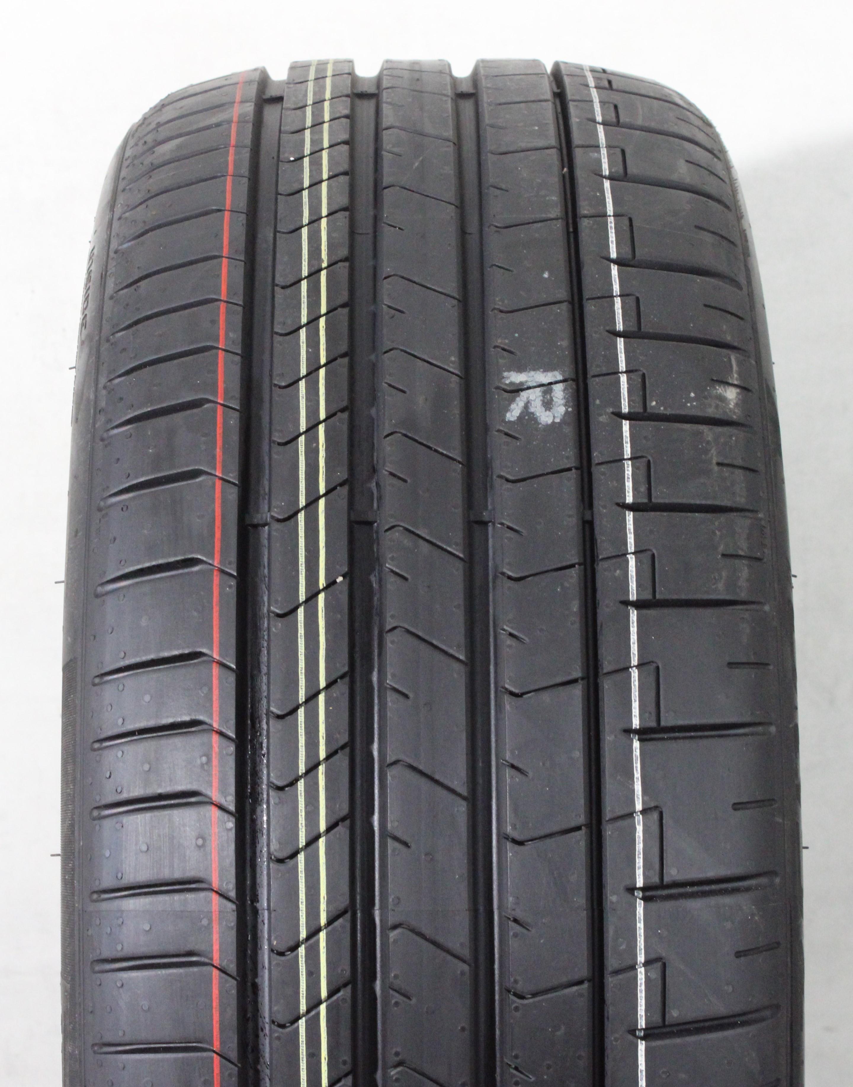 1 pneumatico estivo Pirelli Pzero PZ4 AO 225/40R19 93W NUOVO 2024