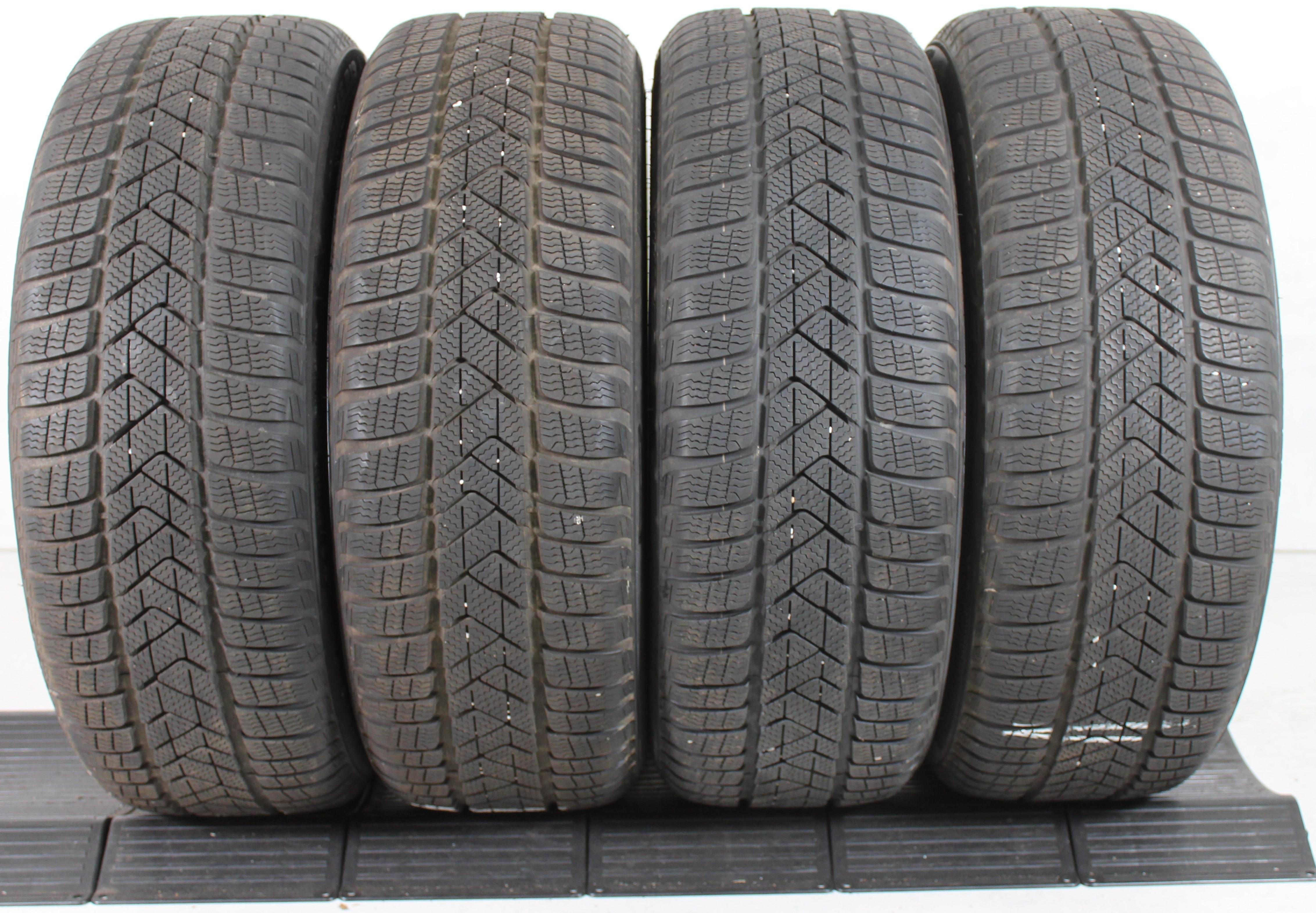 4 x 225/45R19 96V Winterreifen Pirelli Sottozero 3 Runflat 7-7,5mm 2019 *