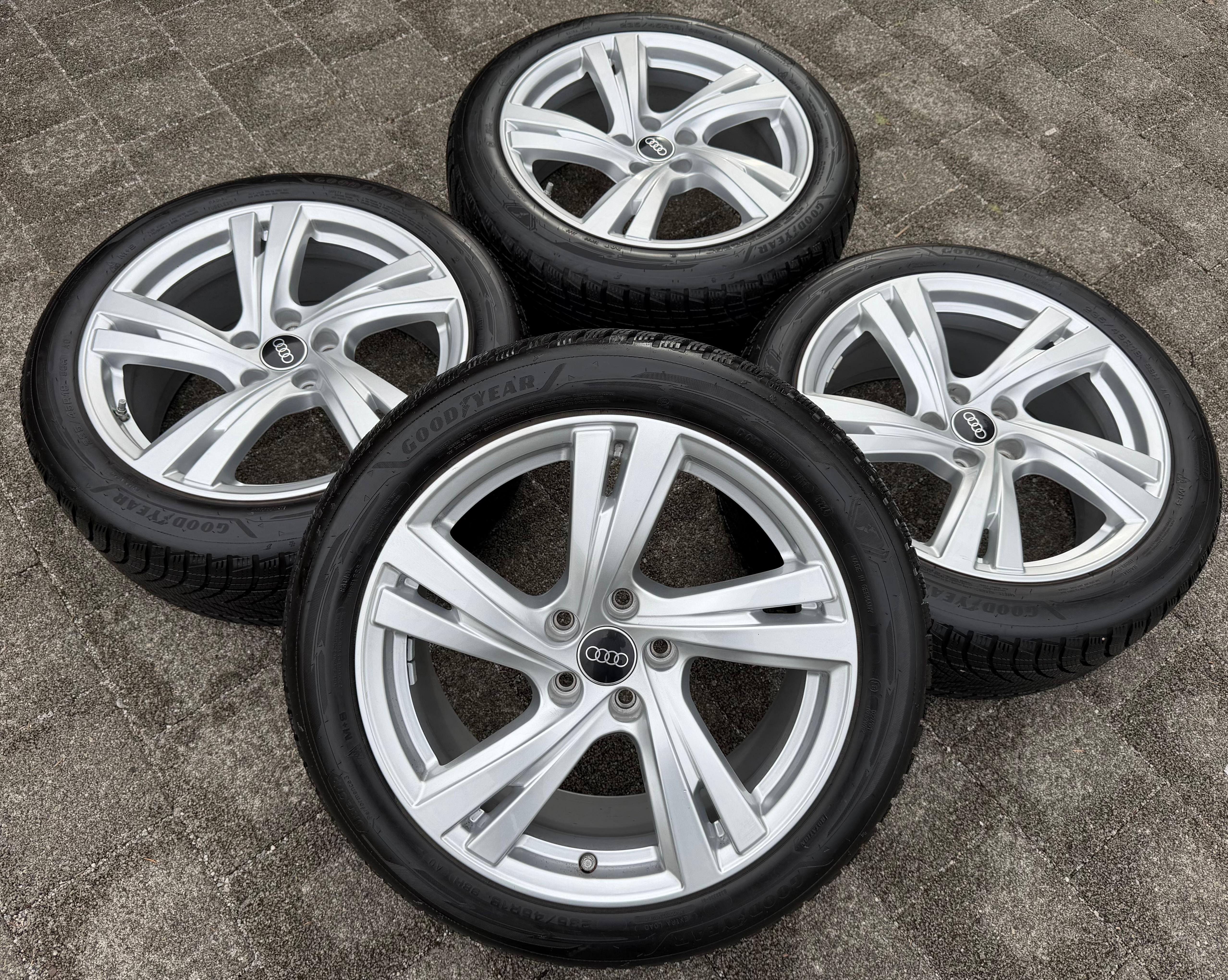 4 RUEDAS DE ALEACIÓN ORIGINALES DE INVIERNO DE 18" AUDI A5 S5 FU2 B10 8B3601025C 235/45R18 98H 2024