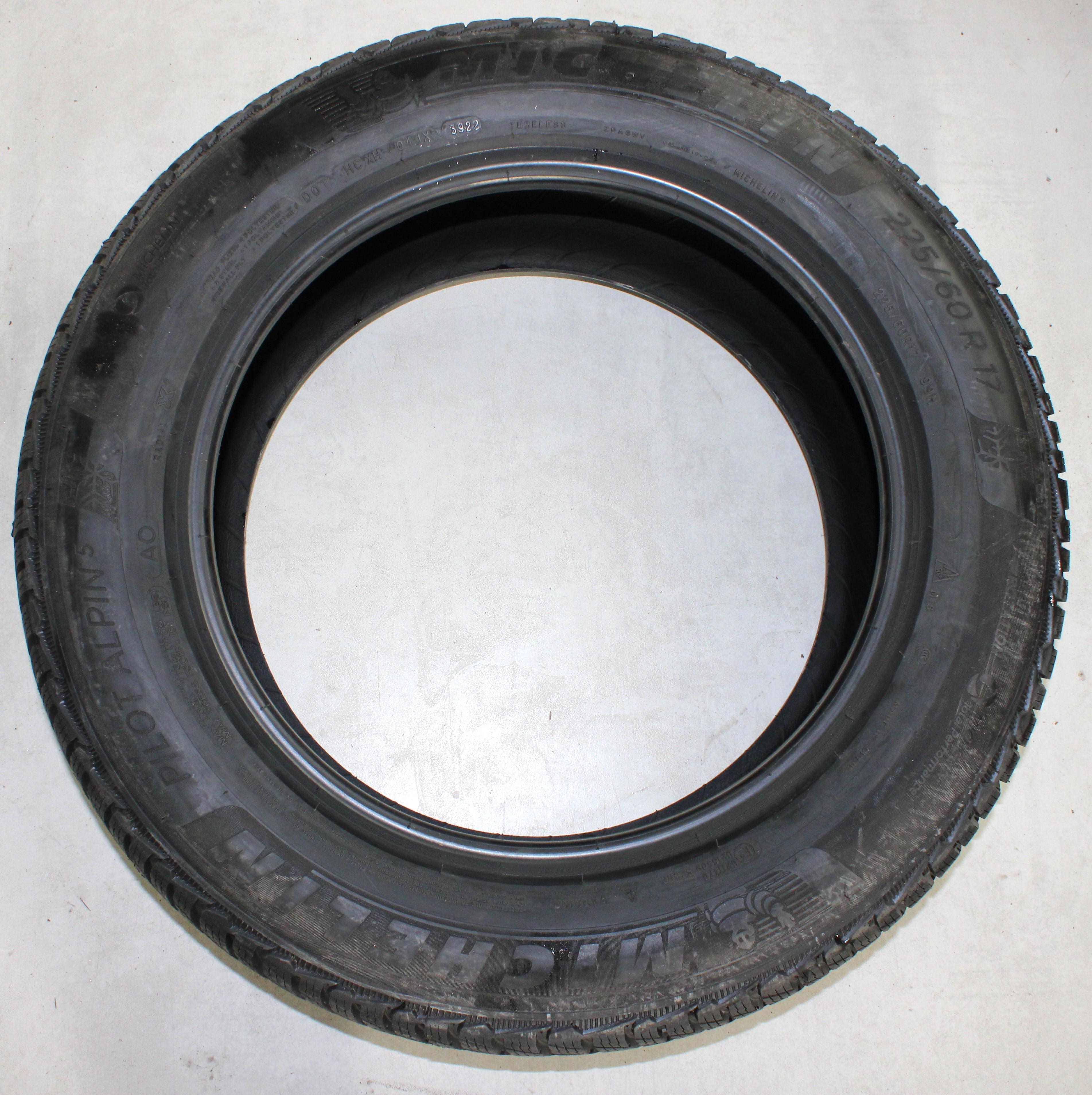 2 x 225/60R17 99H neumáticos de invierno Michelin Pilot Alpin 5 AO con dibujo completo de 2022