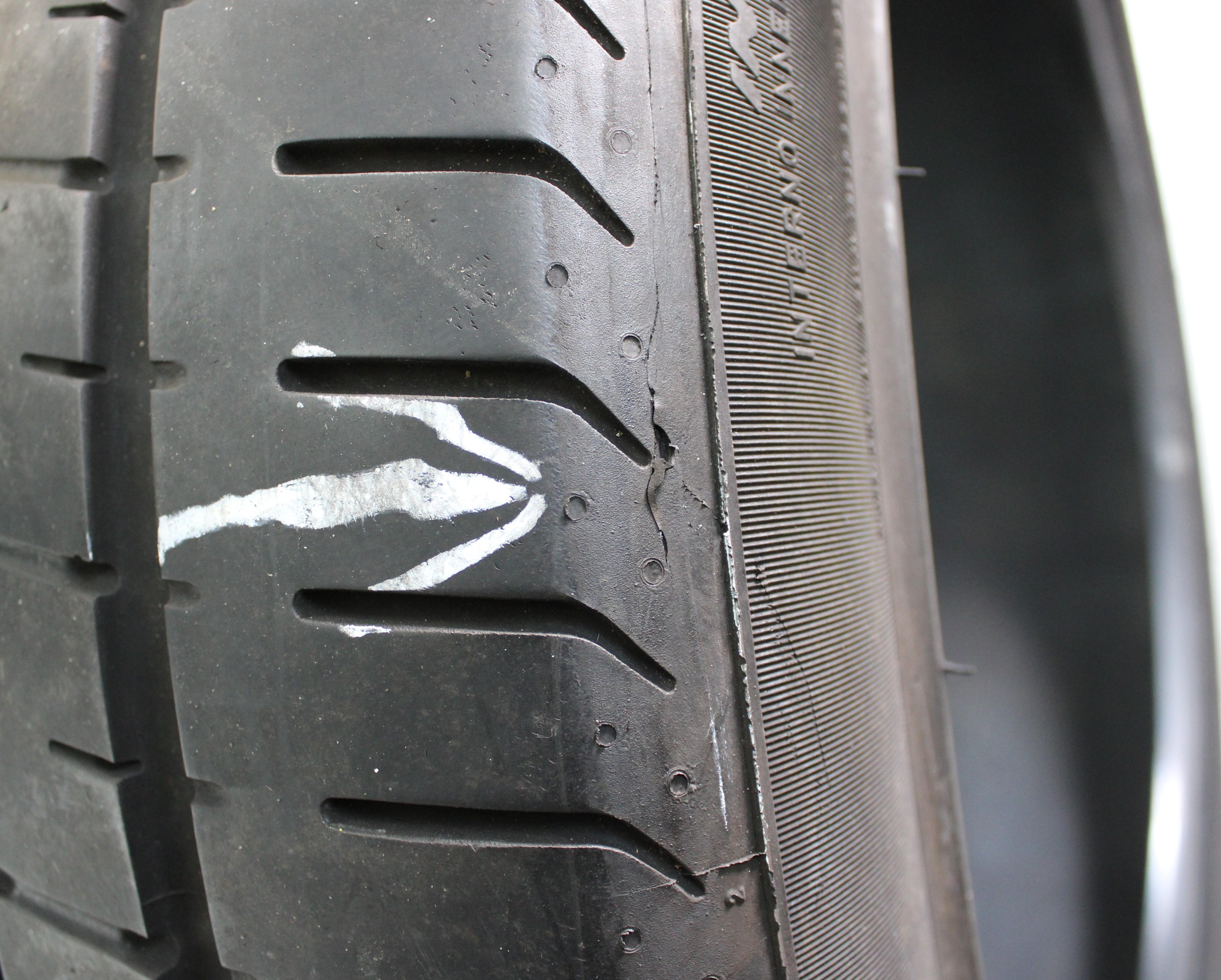 2 x 295/40R20 106Y Sommerreifen Pirelli Pzero N0 4-5mm 2020