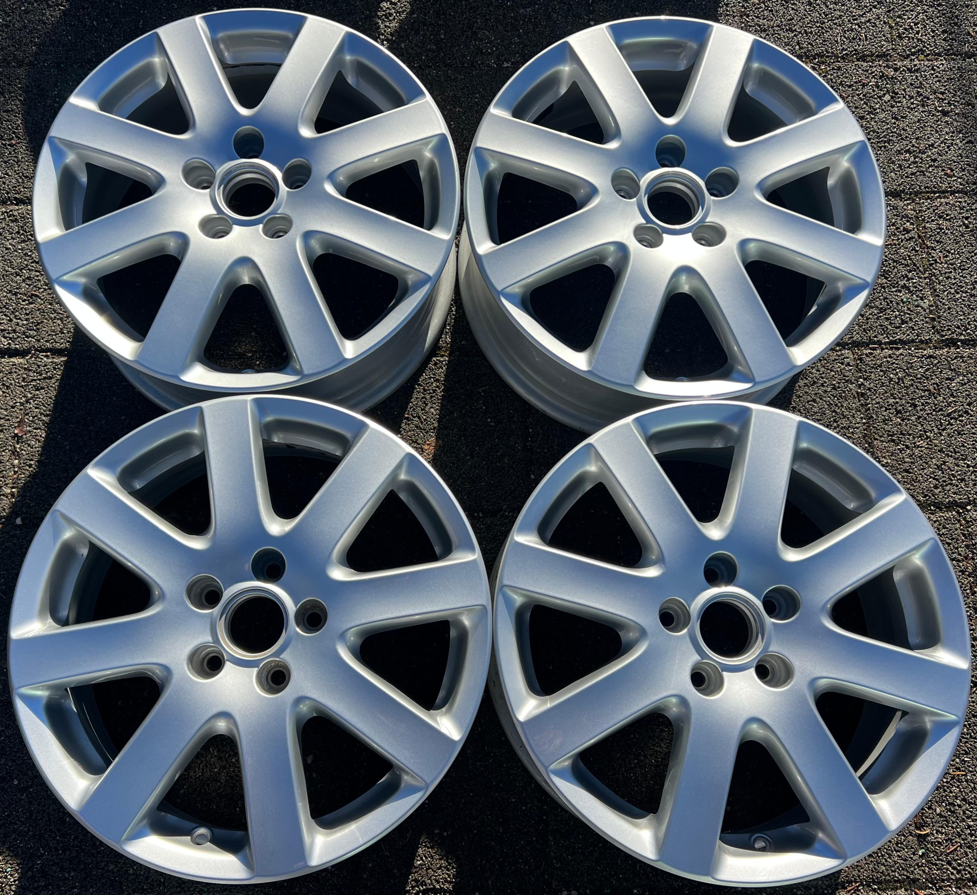 4 ORIGINAL 17" ALUFELGEN VW PASSAT 3C EOS 1F SCIROCCO 13 3C0601025M FREIHAUS