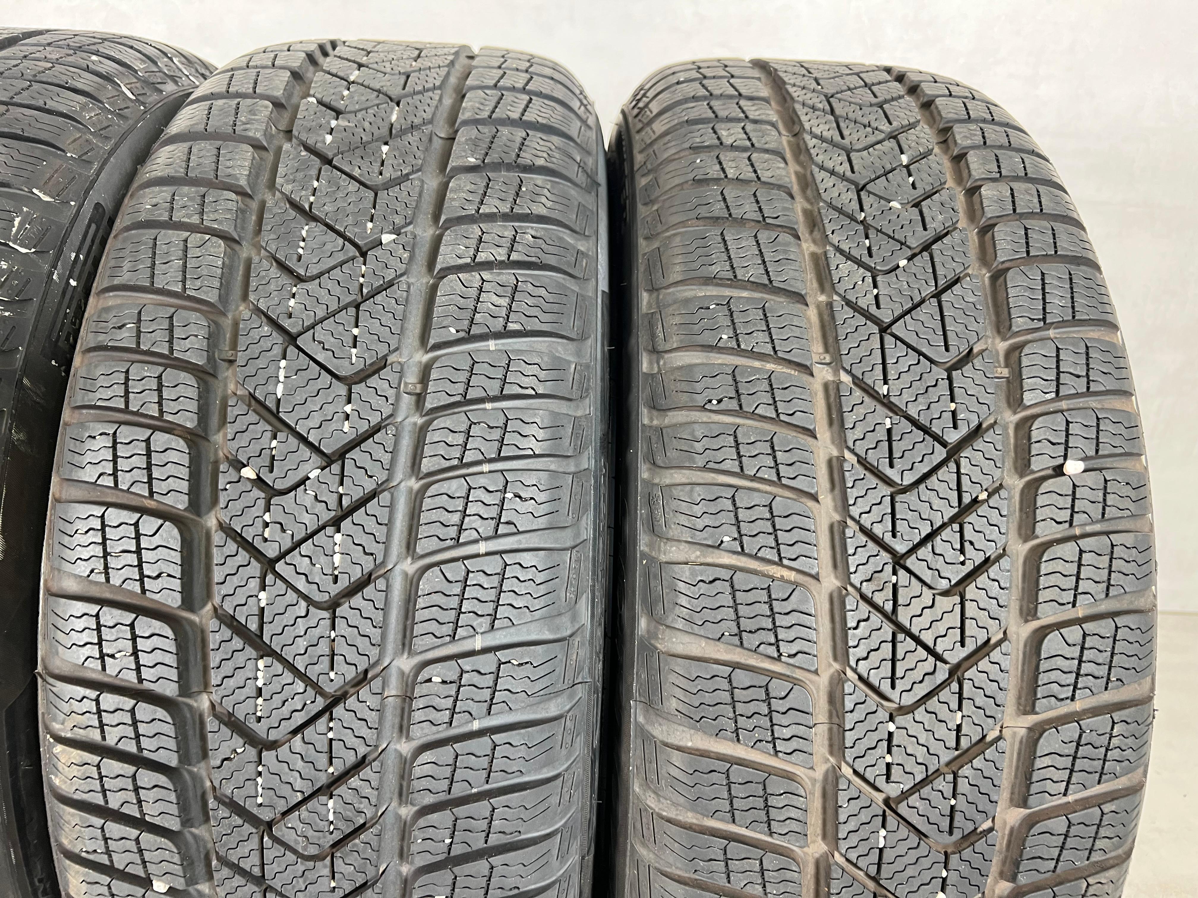 4 x 225/45R19 96V Winterreifen Pirelli Sottozero 3 Runflat 7-7,5mm 2020 *