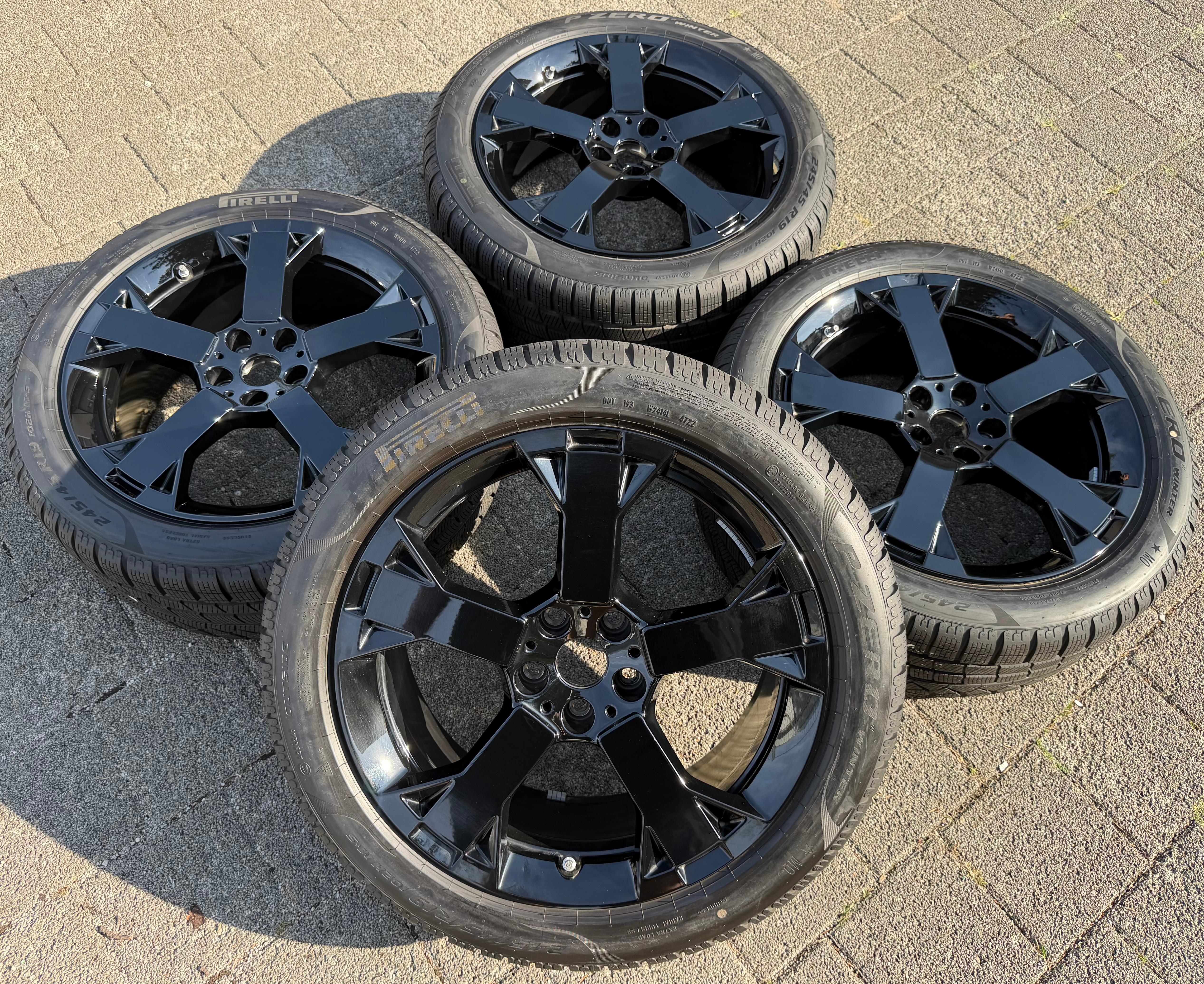 4 Original 19" Alu Winterräder Mini Countryman U25 5A269E6 245/45R19 102H Pirelli JCW 948
