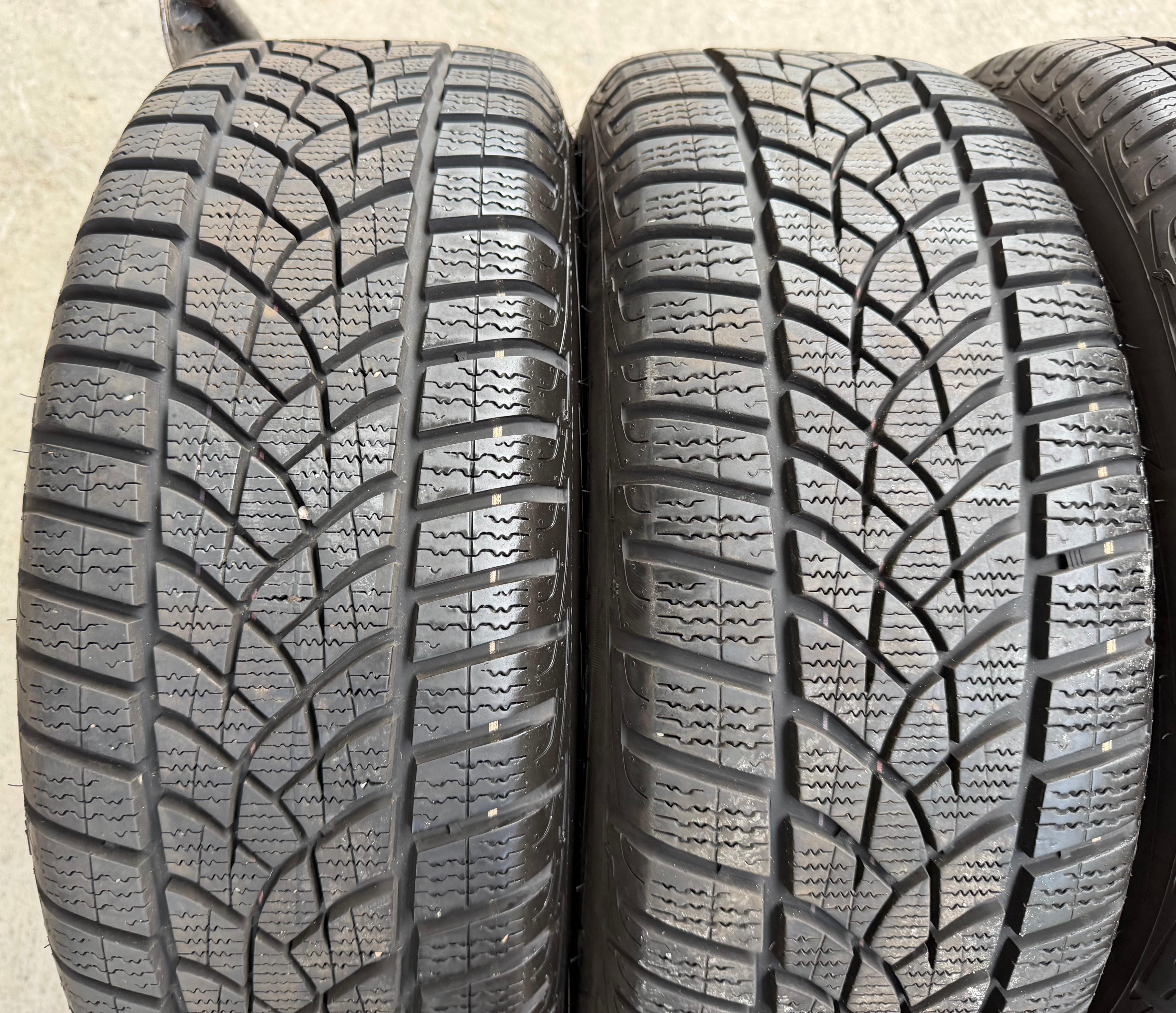 4 Original Alu Winterräder Audi A3 8Y 8Y0071496 205/55R16 91H Goodyear