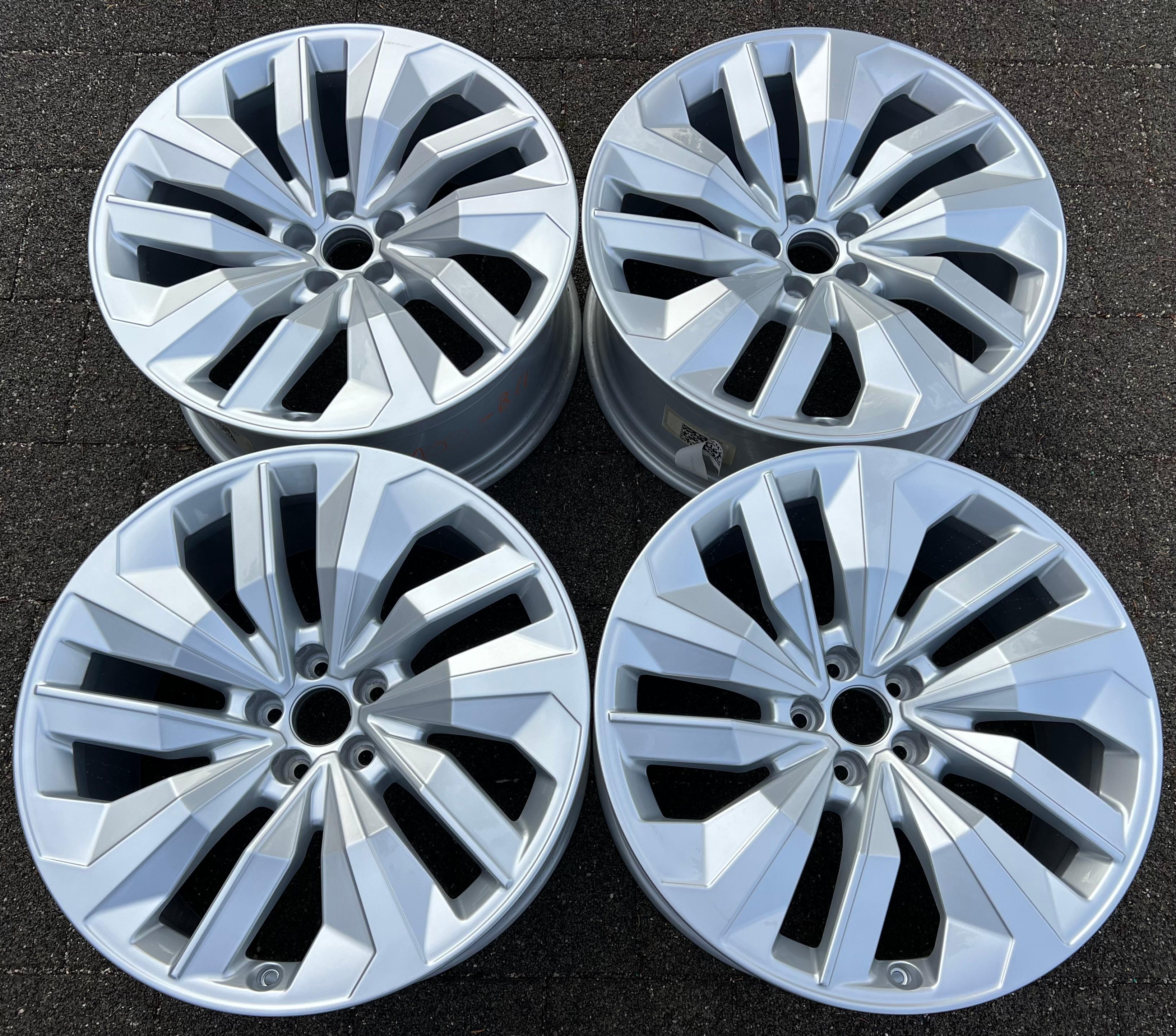 4 jantes en alliage d'origine 20 pouces pour Audi Q8, SQ8 et E-TRON 4M 4KE601025N 9Jx20 ET20
