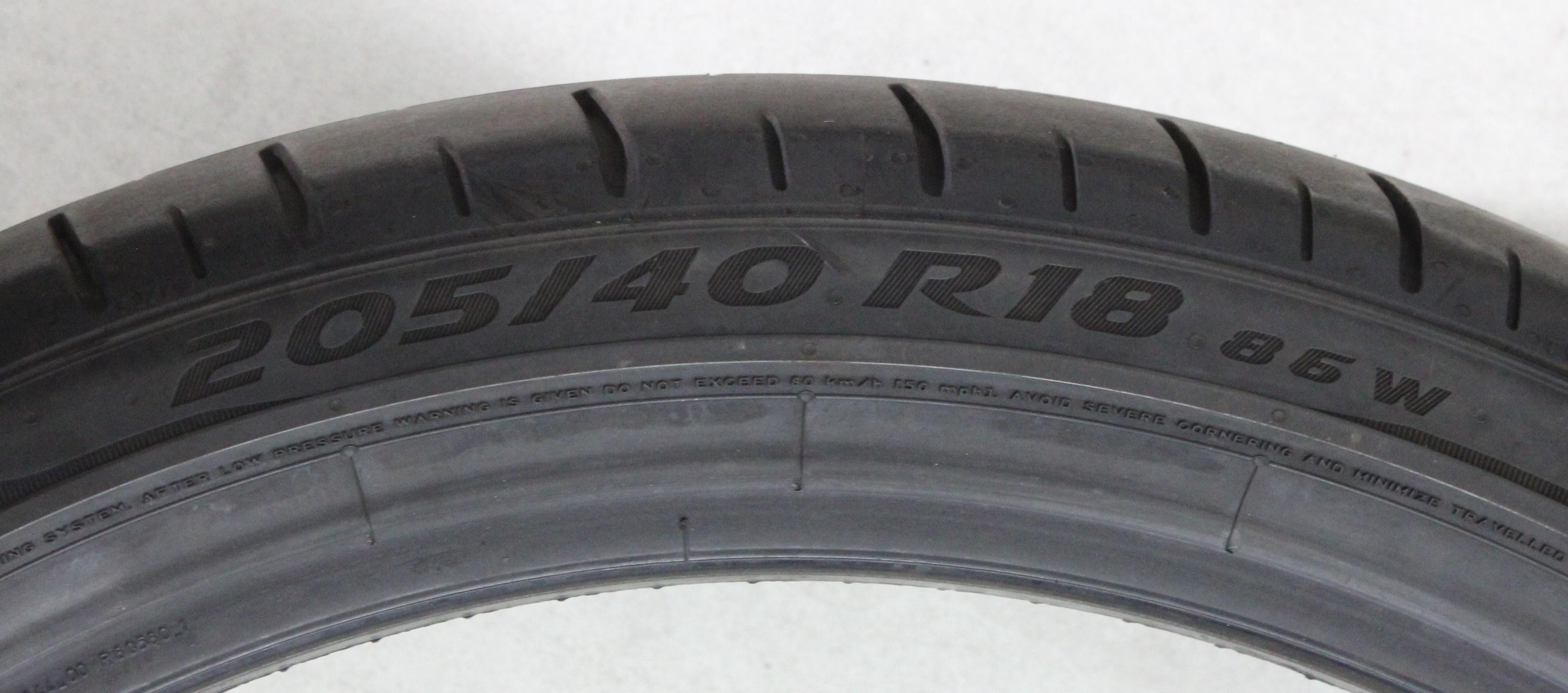 2 x 205/40R18 86W Sommerreifen Pirelli Pzero PZ4 * Runflat 4mm 2022