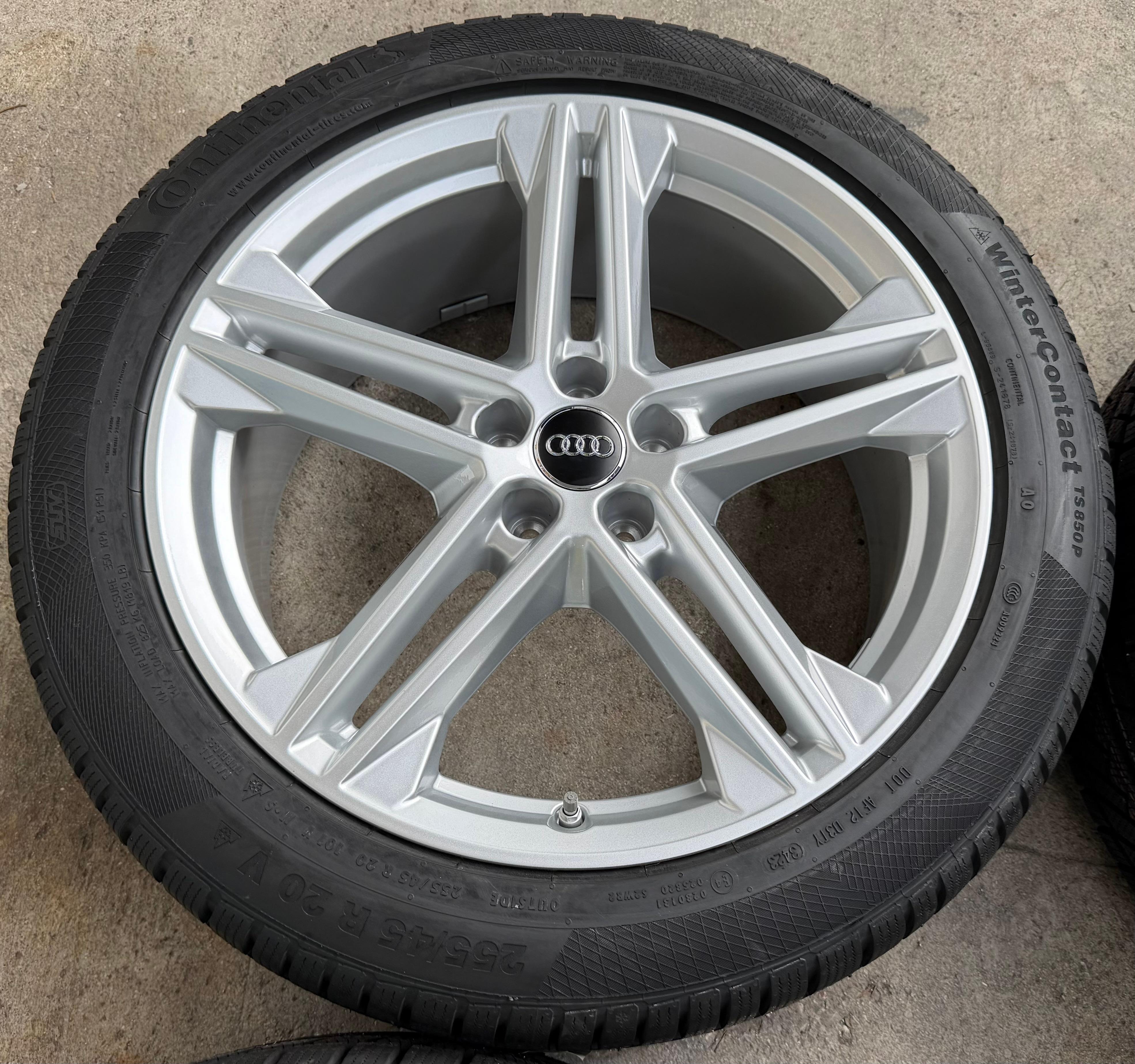 4 Original 20" Alu Winterräder AUDI Q5 SQ5 FY 80A601025L 255/45R20 101N Continental NEU
