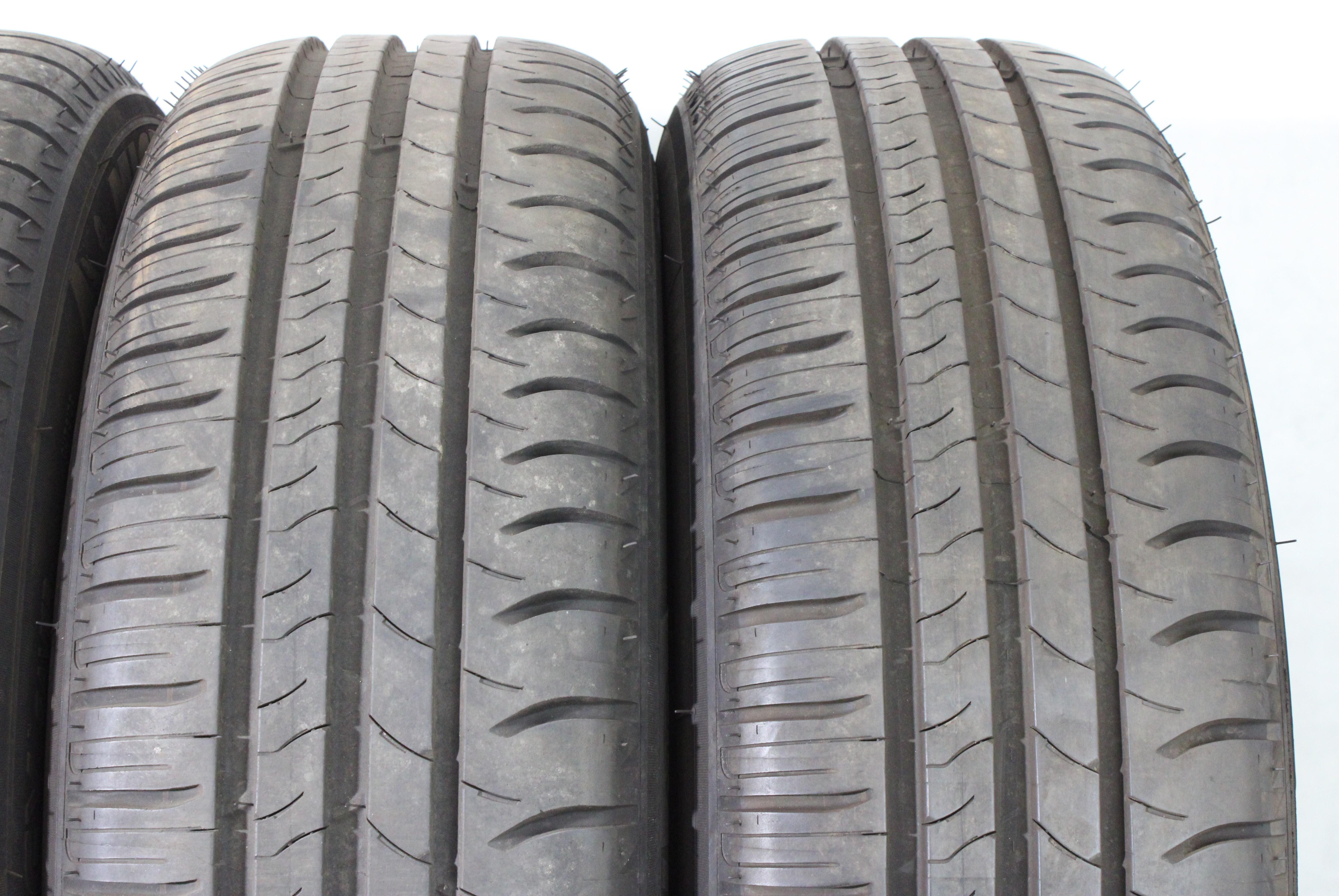4 x 205/65R15 94V Neumáticos de verano Michelin Energy Saver + 7mm 2014