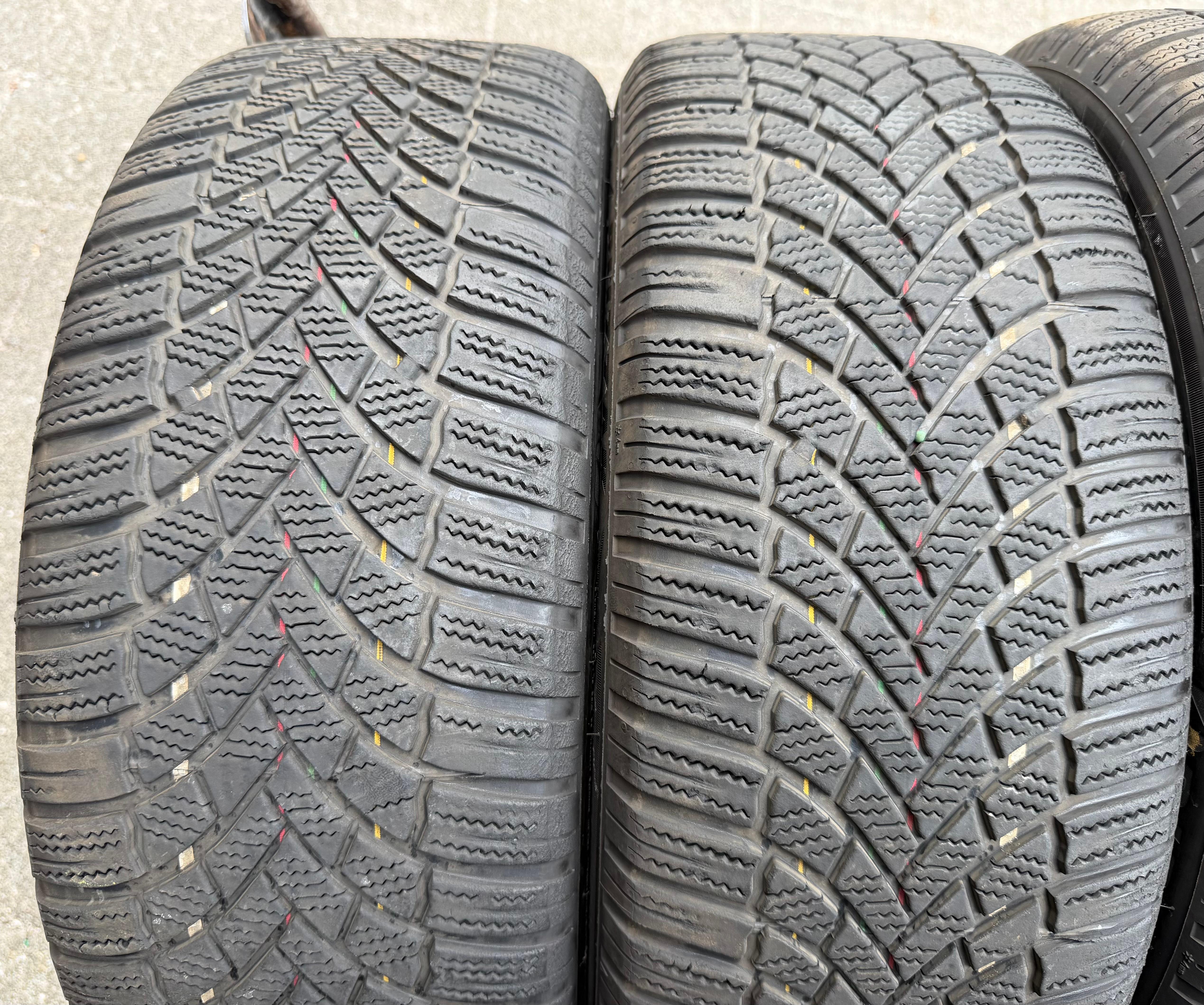 4 Original 17" Alu Winterräder Audi A3 S3 8Y 8Y0601025L 205/50R17 93H Bridgestone 2022