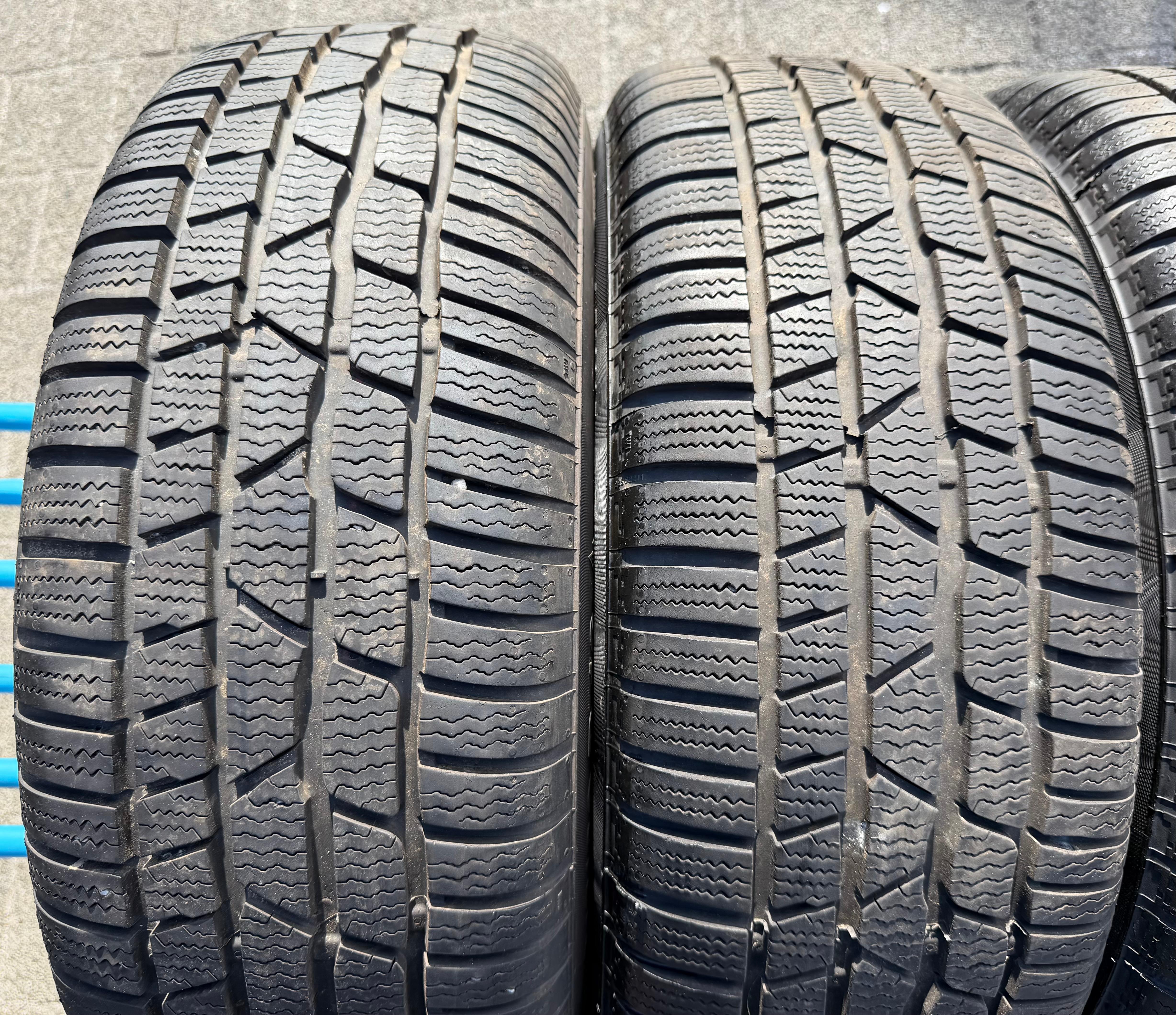 4 Winterräder VW T-Roc Skoda Karoq Seat Cupra Ateca 215/60R16 99H Continental