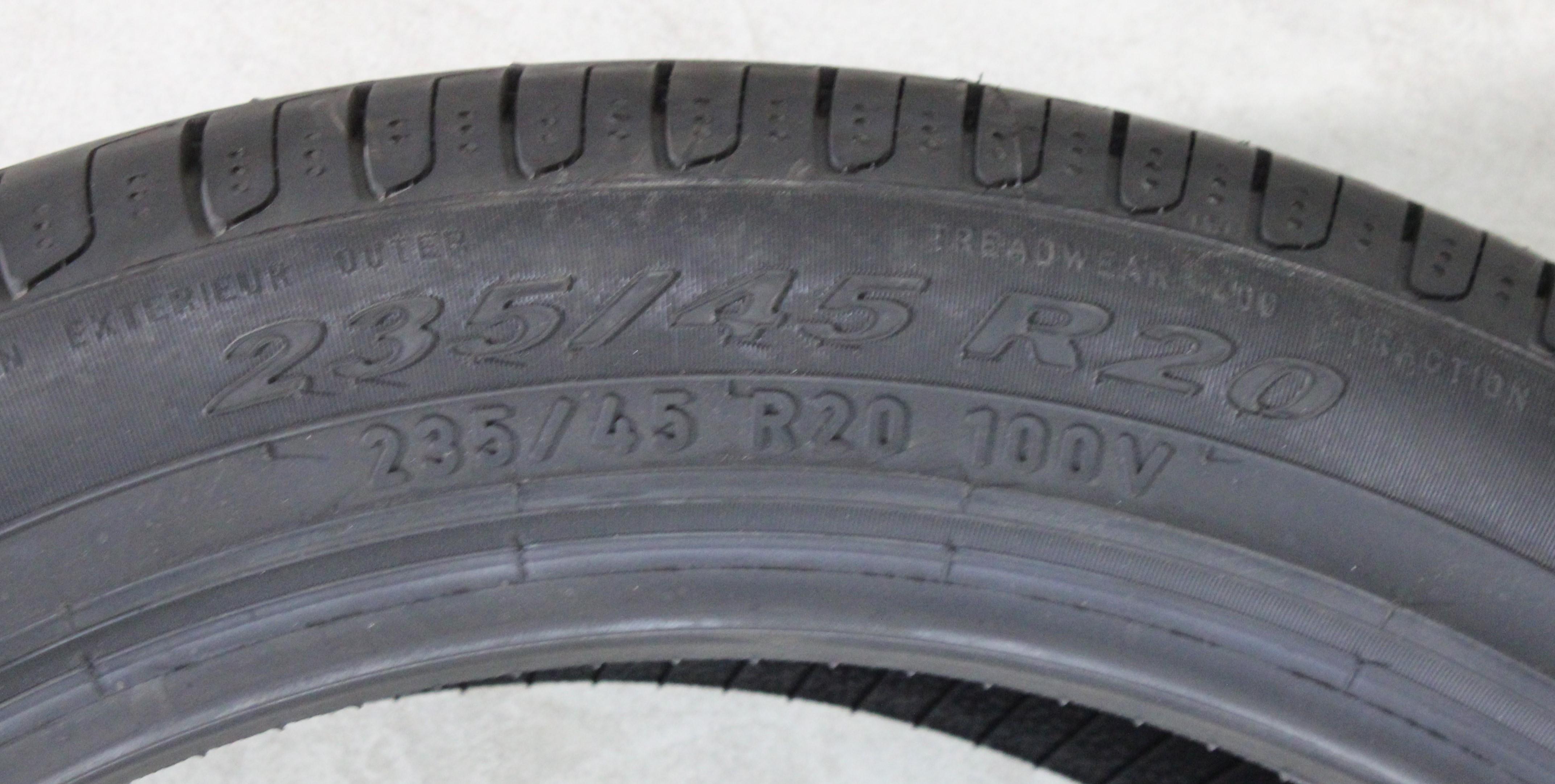1 neumático de verano Pirelli Scorpion Verde 2022 Seal XL, 235/45R20 100V