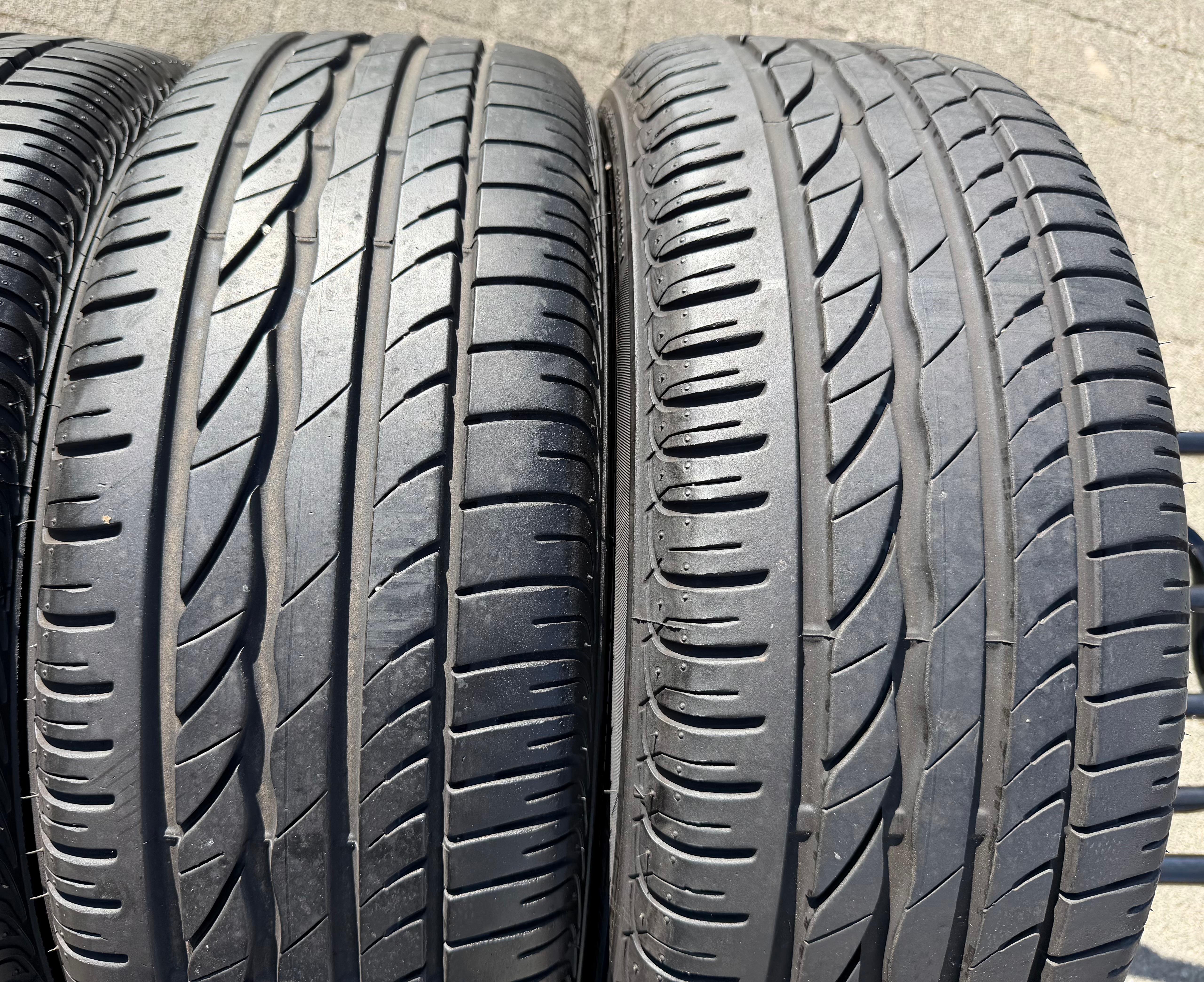 4 ruote estive originali in lega VW Golf 5 6 Touran Jetta Caddy 2K5601025G 205/55R16 94H