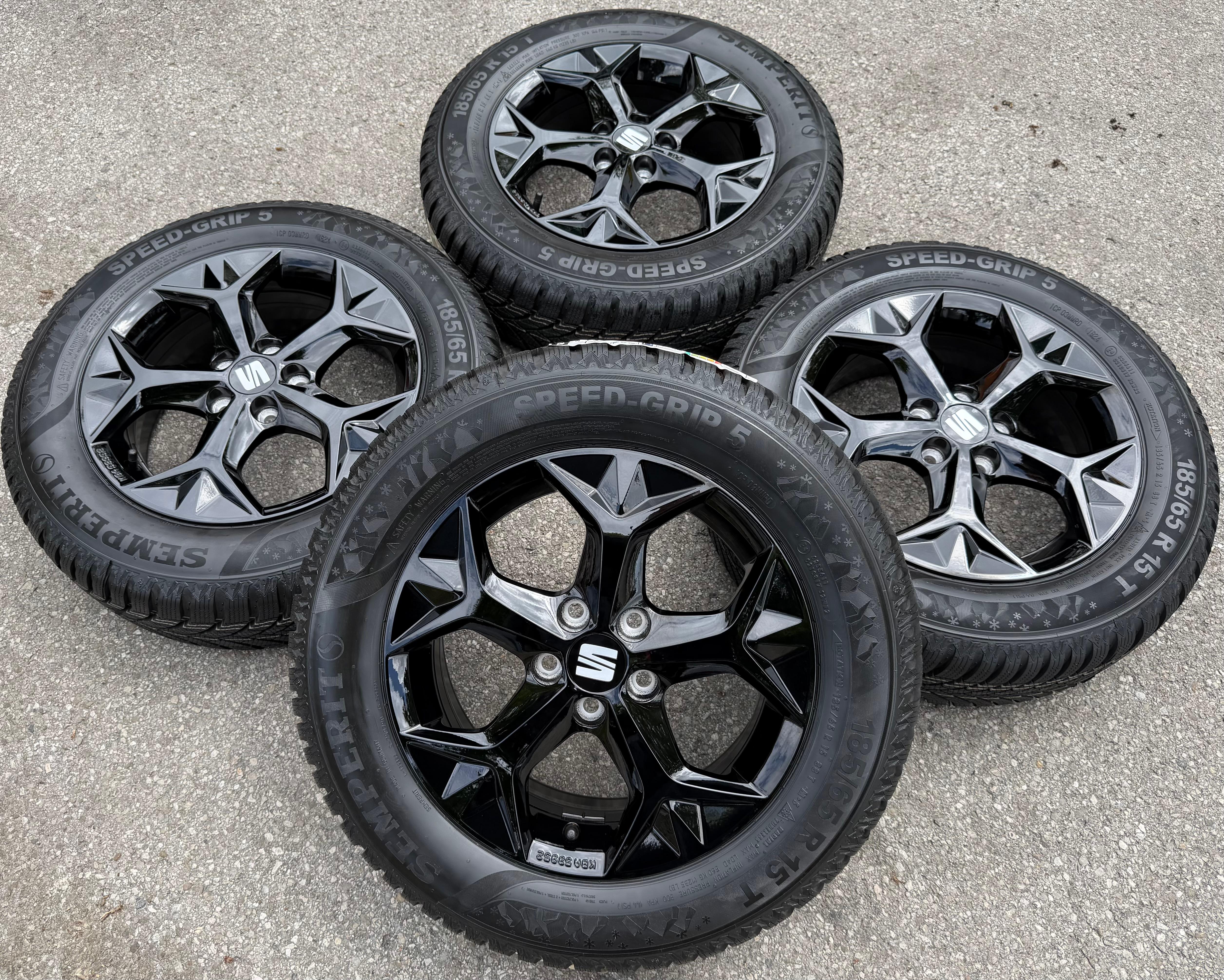 4 ORIGINAL 15" ALU WINTERRÄDER SEAT IBIZA 5 6F 6F0071495H 185/65R15 88T NEU