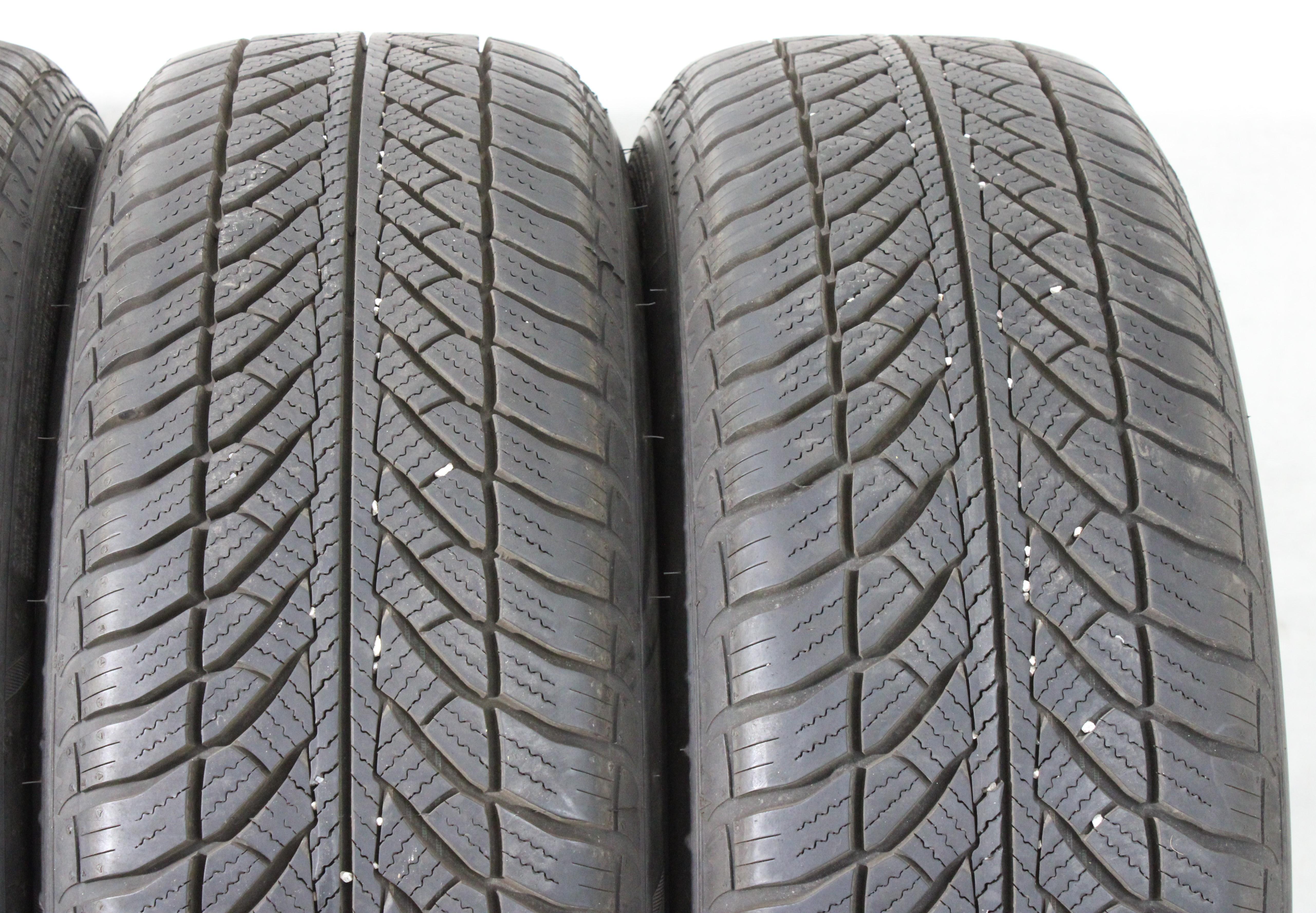 4 x 205/60R16 92H Pneumatici invernali Goodyear Ultra Grip 8 Performance * Runflat 3x7-7,5mm/1x8mm 3x2016/1x2022