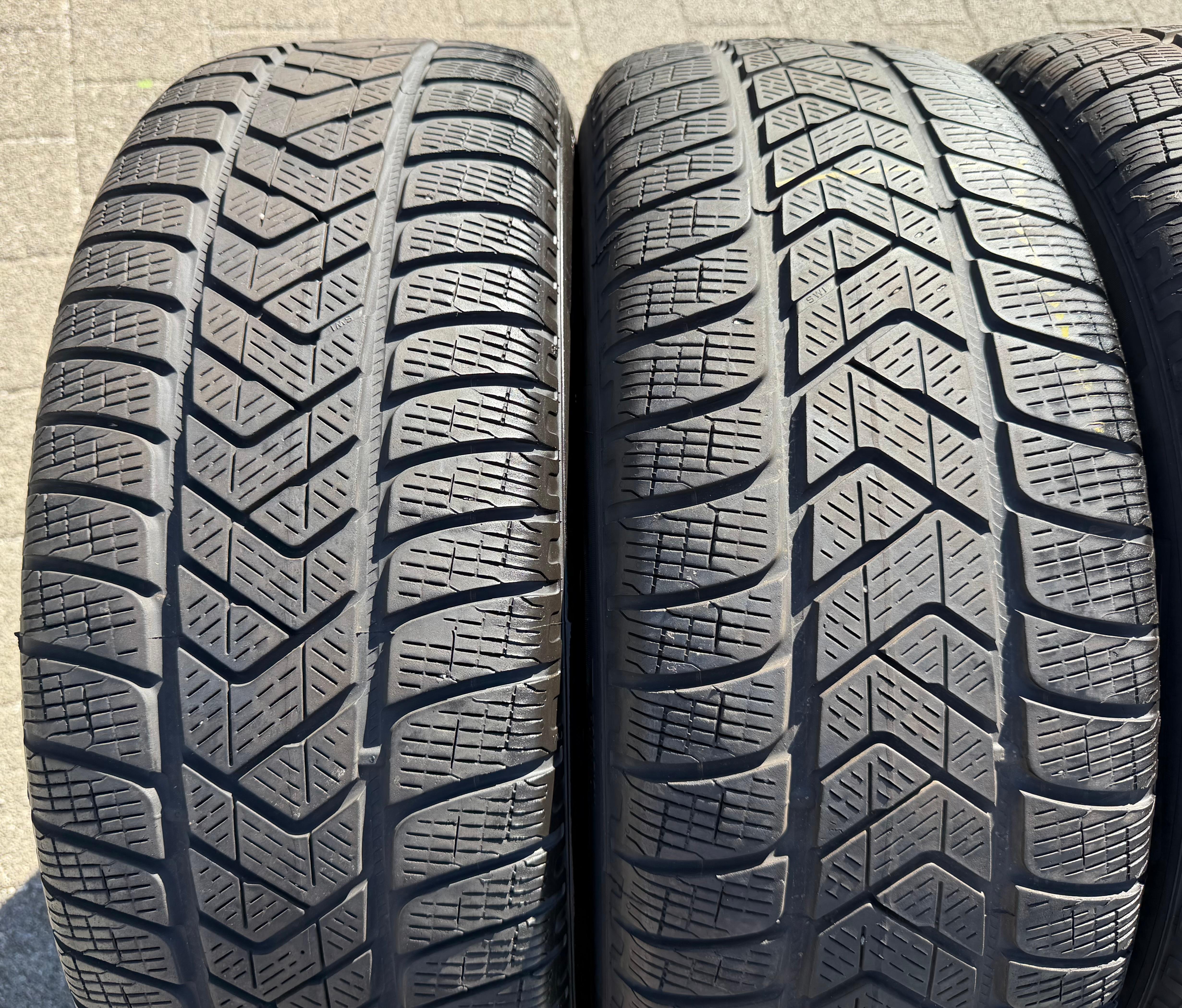 4 originele 19" lichtmetalen winterwielen Audi Q5 SQ5 FY 80A601025K 235/55R19 101H Pirelli