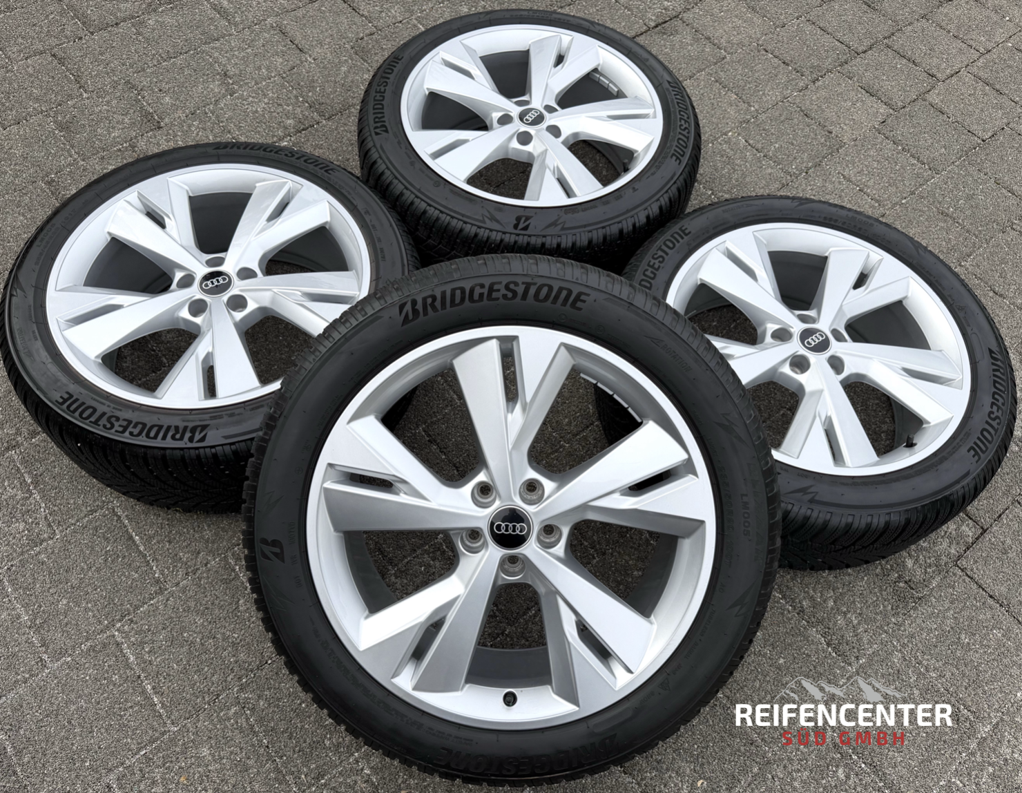 4 RUEDAS DE INVIERNO DE ALEACIÓN ORIGINALES DE 20" PARA AUDI Q4 E-TRON 235/50R20 101T 255/45R20 101T TOP