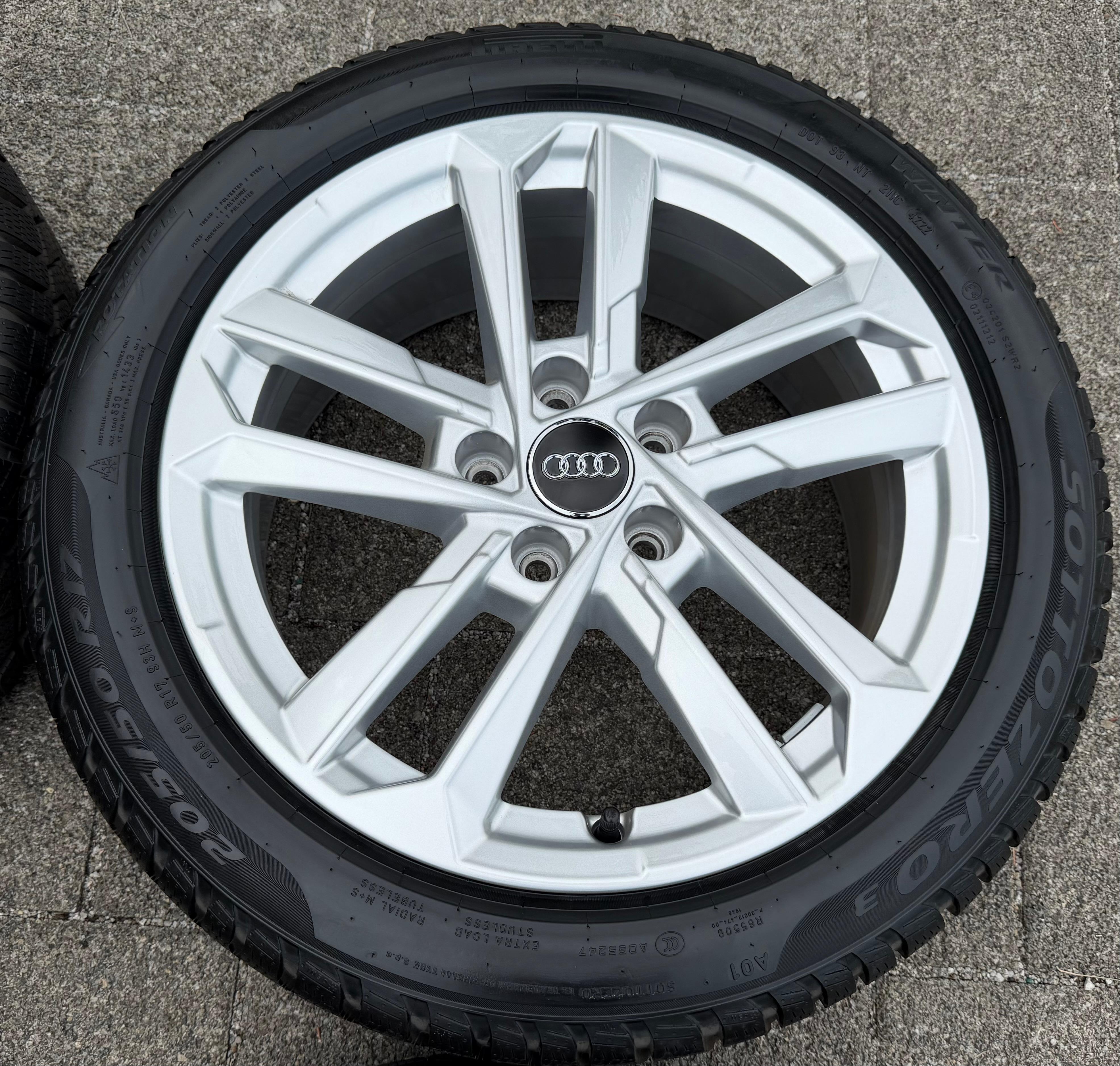 4 Original 17" Alu Winterräder Audi A3 S3 8Y 8Y0601025L 205/50R17 93H Pirelli