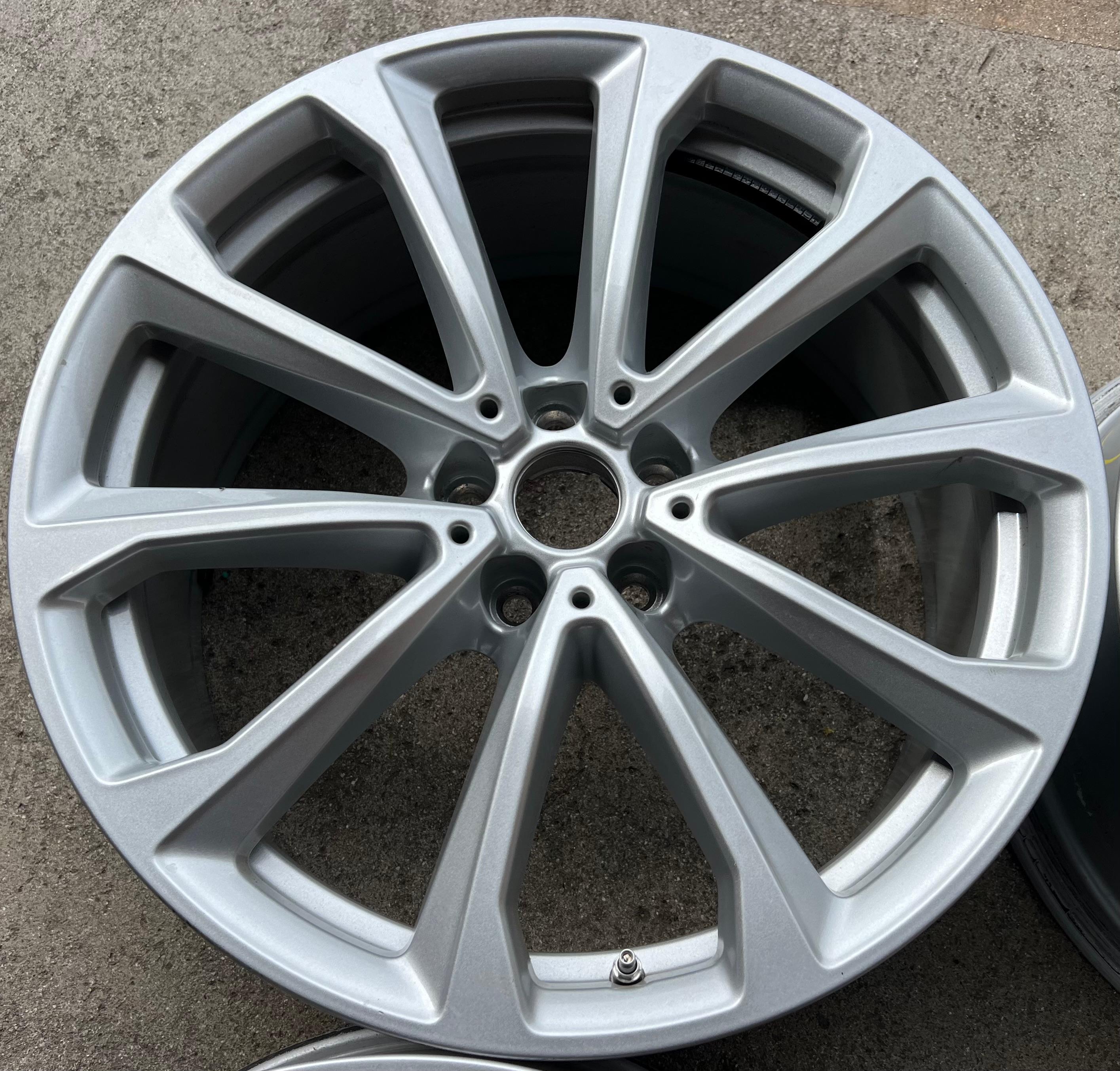 4 CERCHI IN LEGA ORIGINALI DA 20" BMW X7 G07 6880688 STYLING 750 RDKS 8,5x20 ET35 CONSEGNA GRATUITA