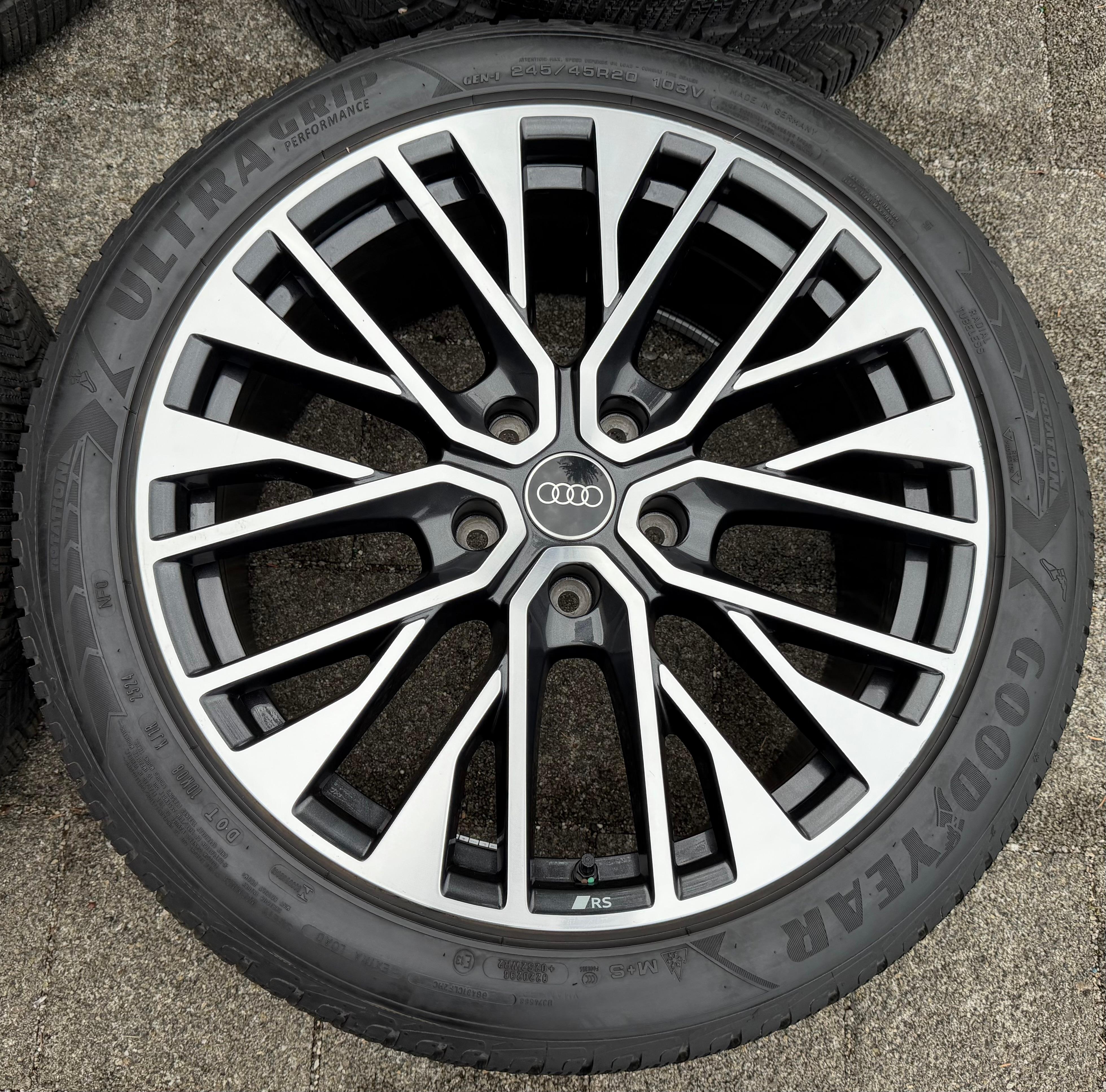 4 RUEDAS DE INVIERNO ORIGINALES DE ALEACIÓN DE 20" PARA AUDI ETRON E-TRON GT 4J3601025CE 4J3601025CF