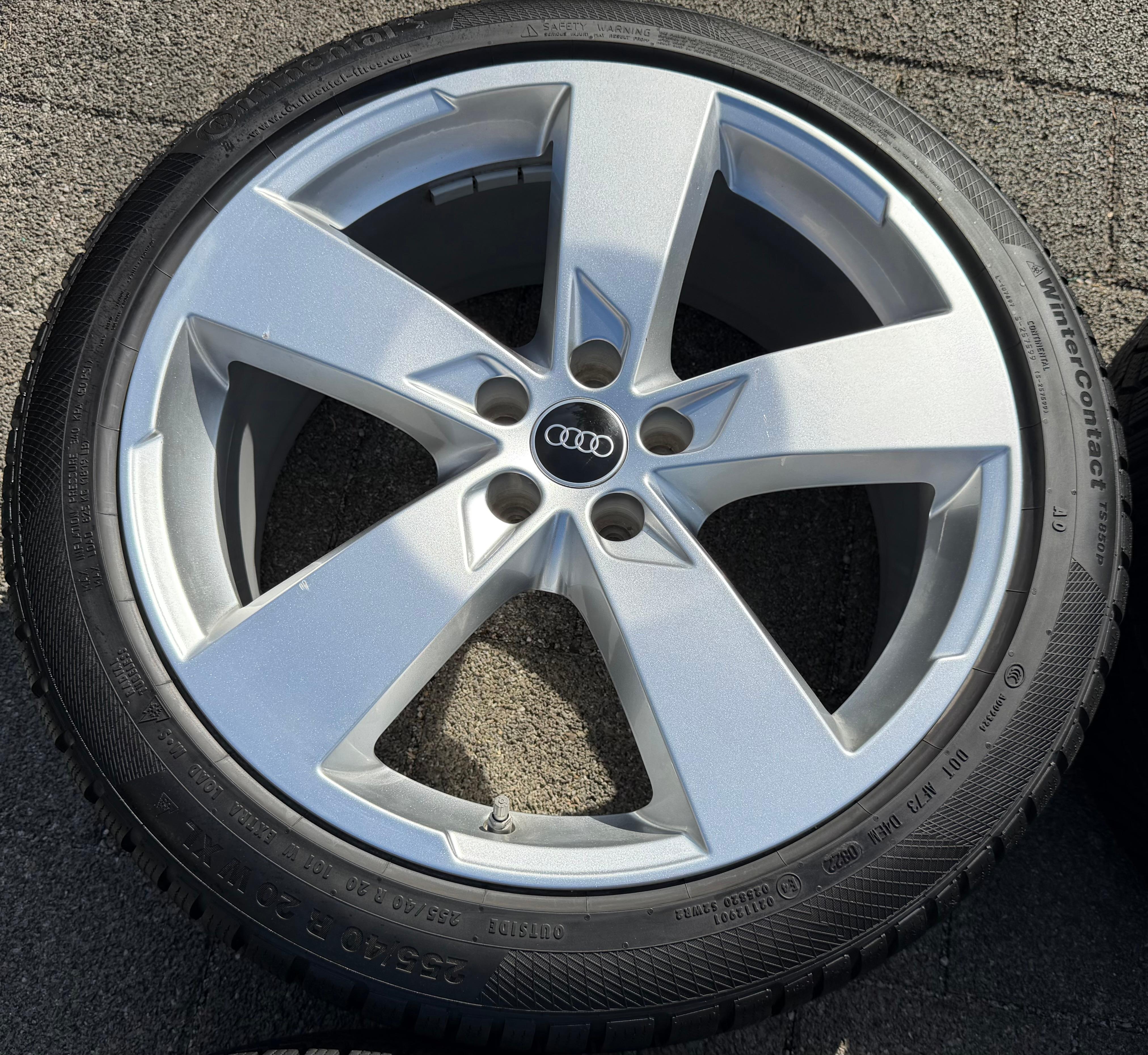 4 Original 20" Alu Winterräder Audi A6 S6 C8 F2 4K0601025K 2022 255/40R20 101W Continental