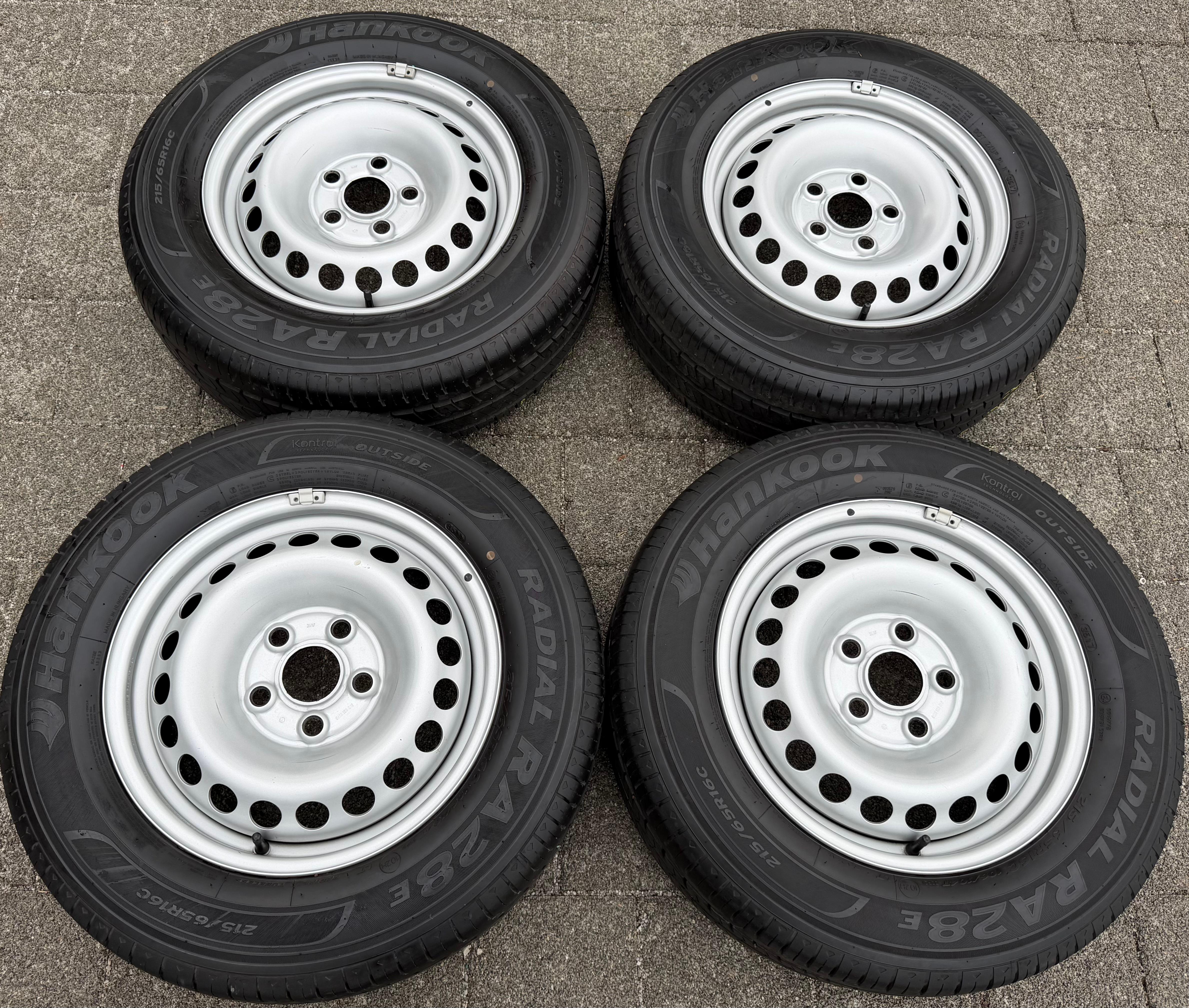 4 roues été VW BUS T5 T6 215/65R16C 106/104T pneus été Hankook