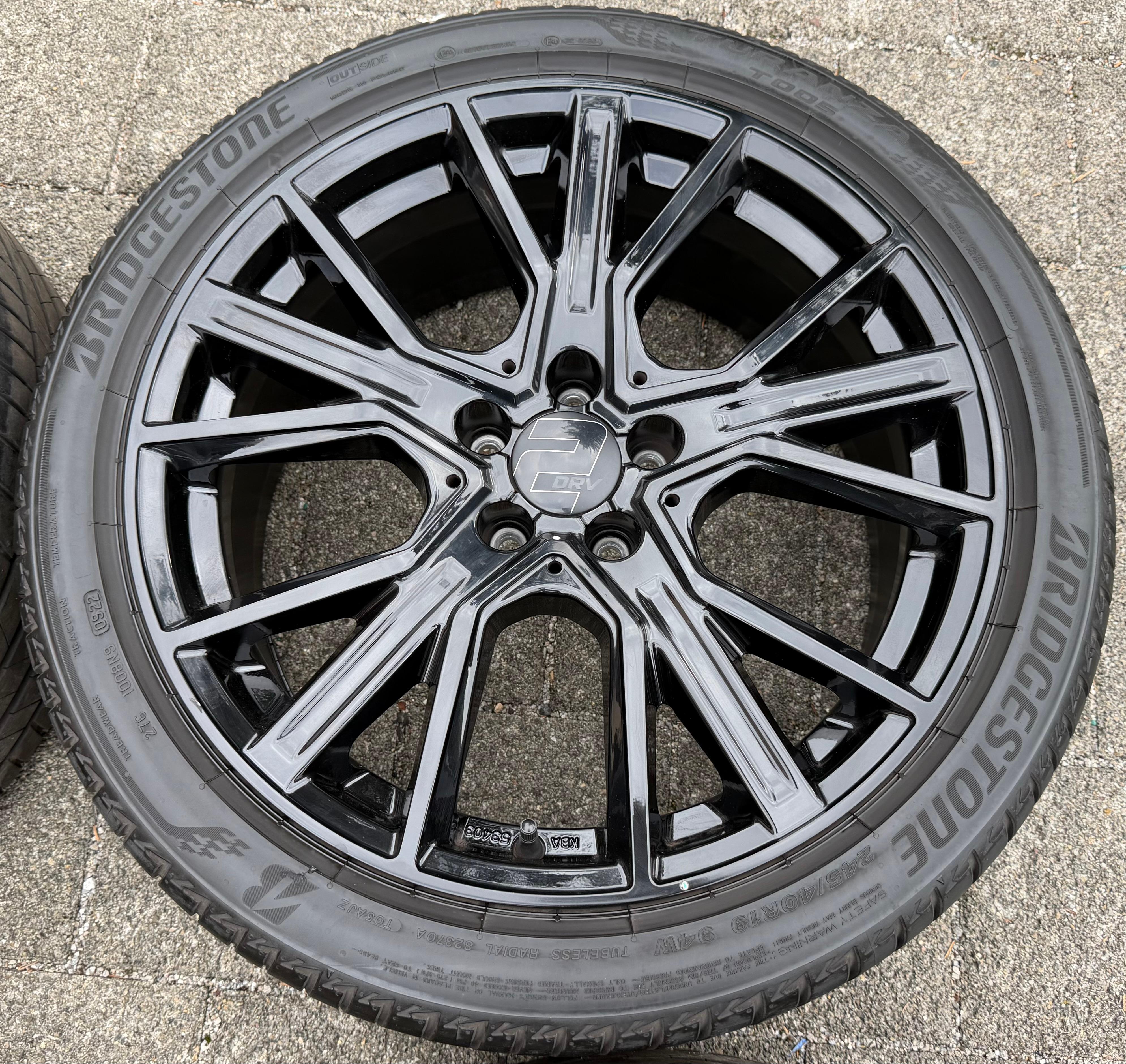 4 Alu 19" Sommerräder Audi A8 4E Q3 8U Seat Ateca VW Arteon Tiguan 245/40R19 94W