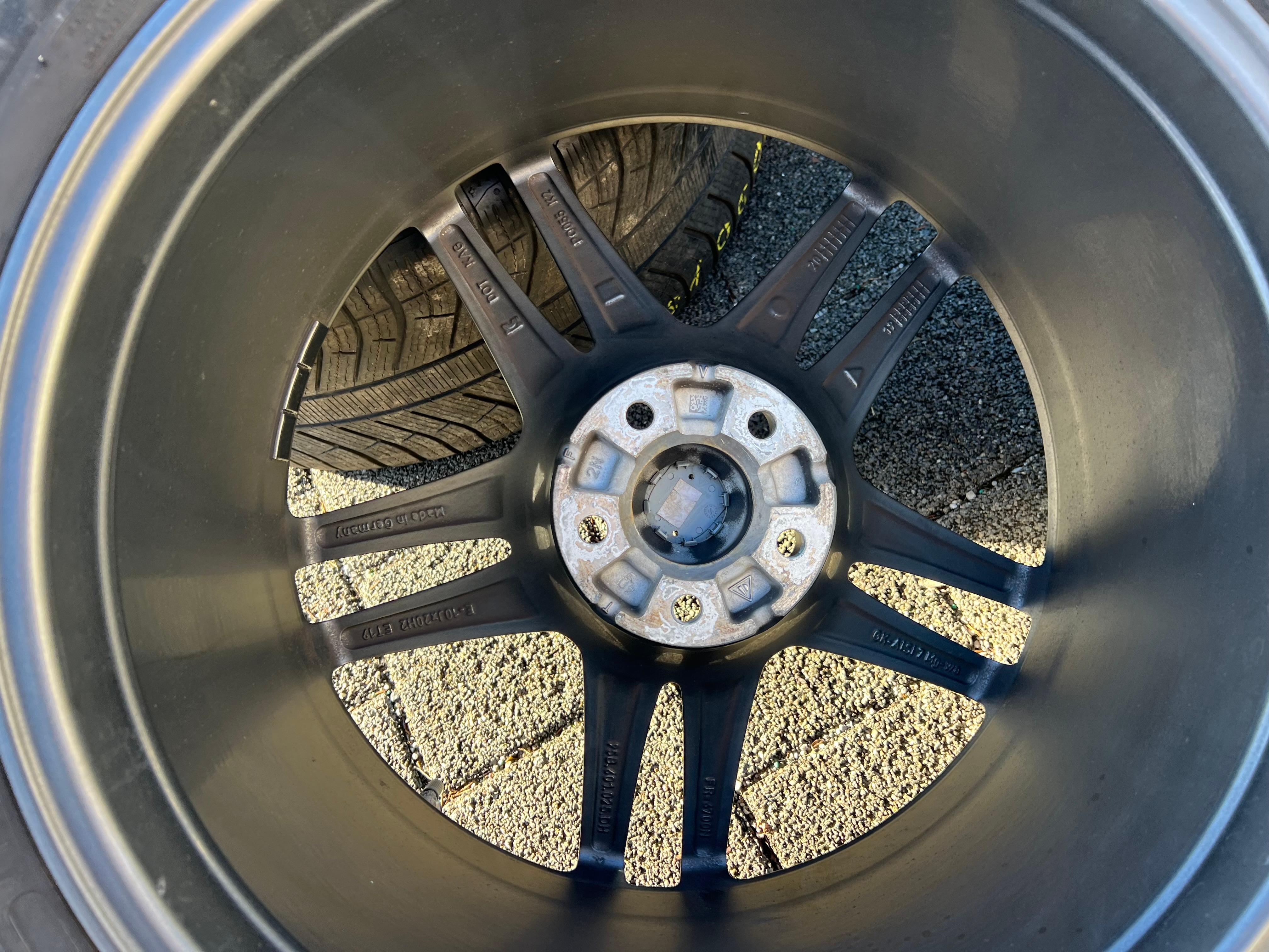 4 ORIGINELE 20" LICHTMETALEN WINTERWIELEN PORSCHE MACAN 265/45R20 104V 295/40R20 106V BANDENDRUKCONTROLESYSTEEM