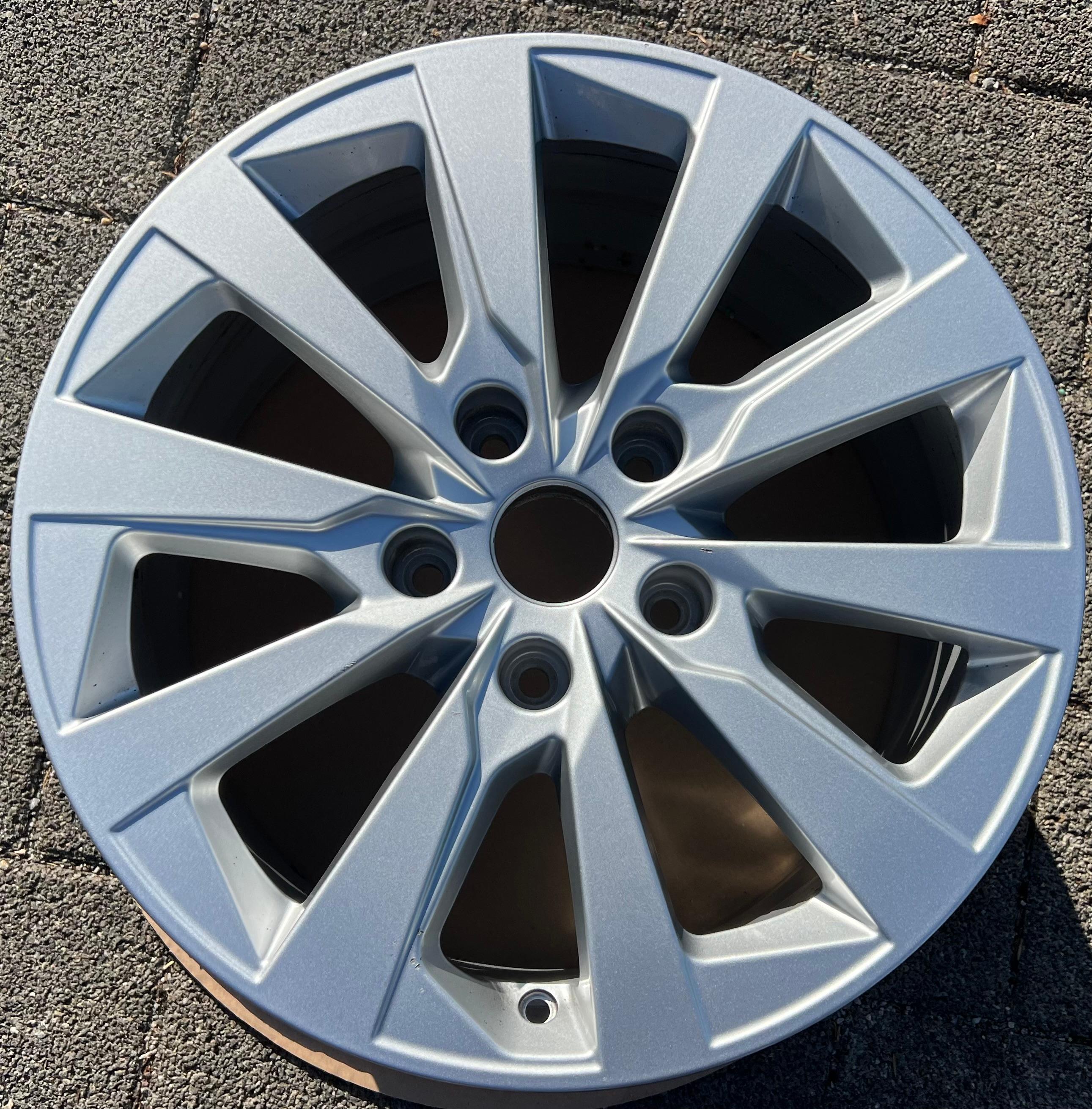 1 X ORIGINAL 18" ALUFELGE AUDI Q6 GF 85H601025 8x18 ET40