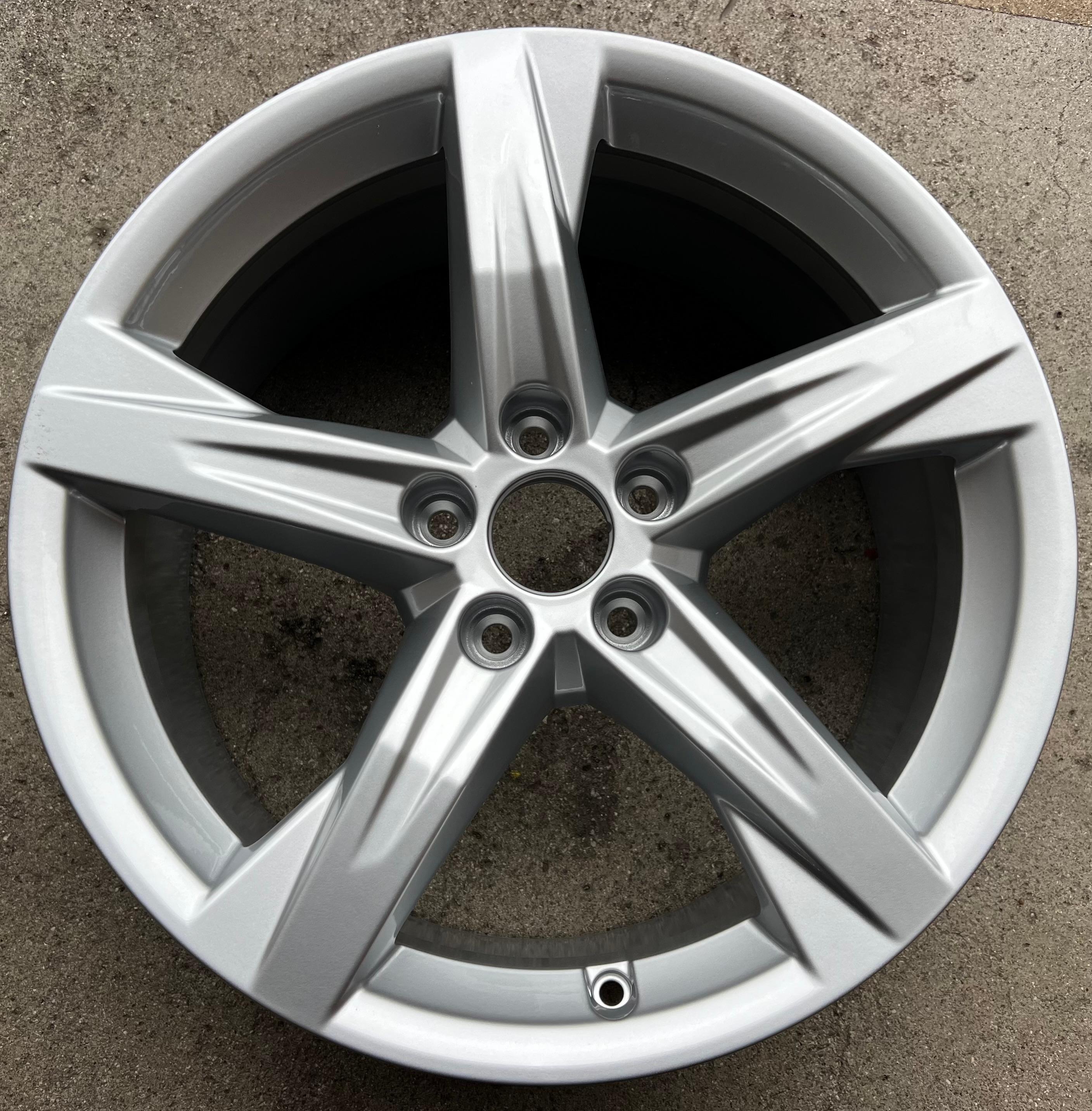 1 X ORIGINAL 18" ALUFELGE AUDI Q5 FY 80A601025BE 8x18 ET39 FREIHAUS