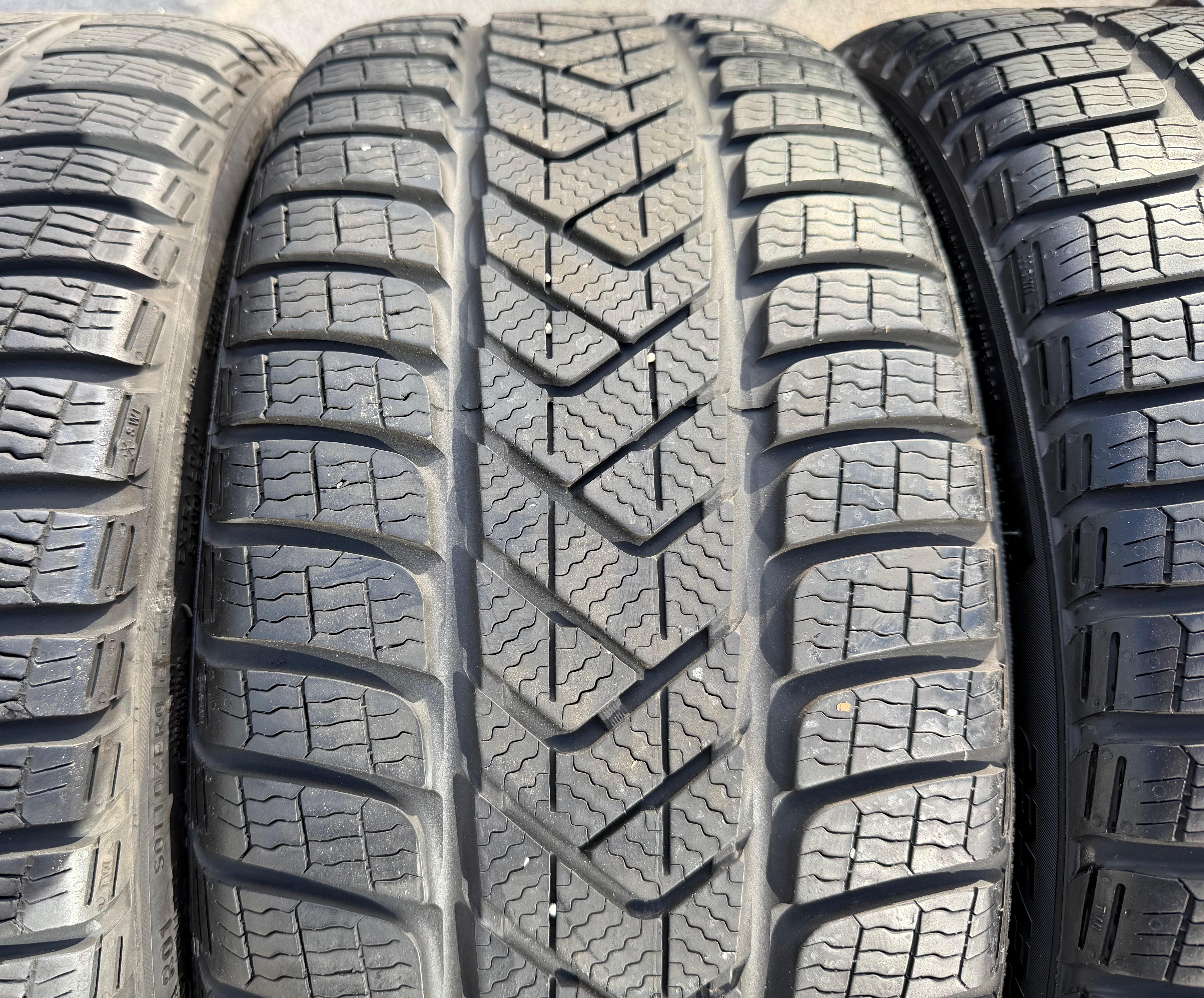 4 RUEDAS DE INVIERNO DE ALUMINIO ORIGINALES DE 19" PARA AUDI A3 S3 8V 8V0601025EJ 235/35R19 91V