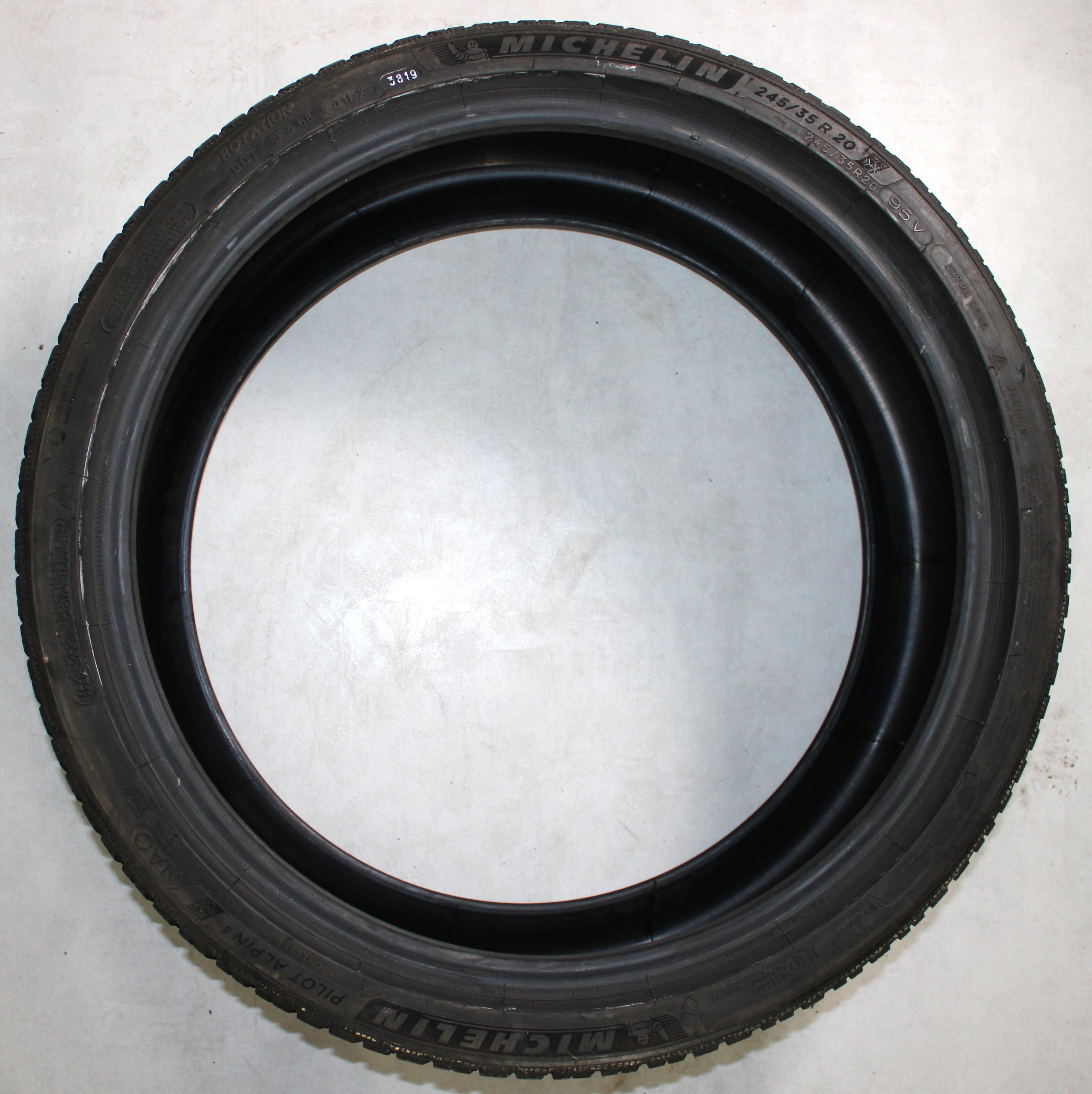 2 x 245/35R20 95V 2 x 295/30R21 102V Winterreifen Michelin Pilot Alpin 5 NAO 7-7,5mm 2019 XL